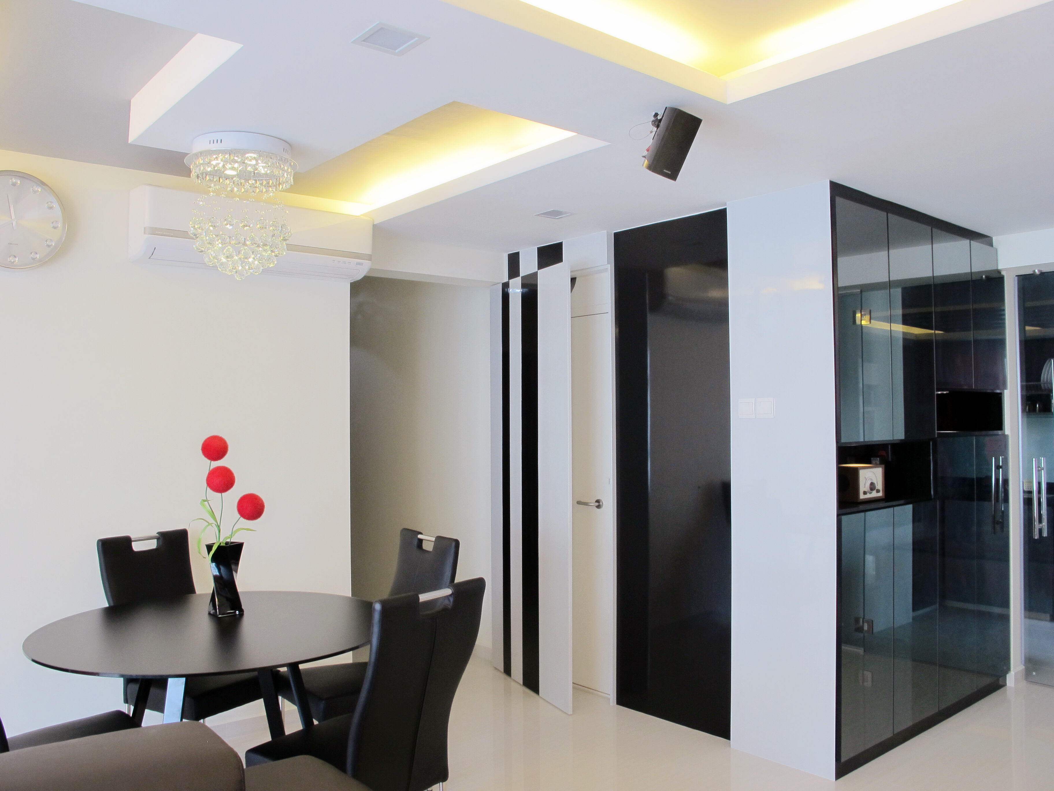 Contemporary, Modern Design - Dining Room - HDB 5 Room - Design by ID Avenue Pte Ltd (Interior Design Avenue)