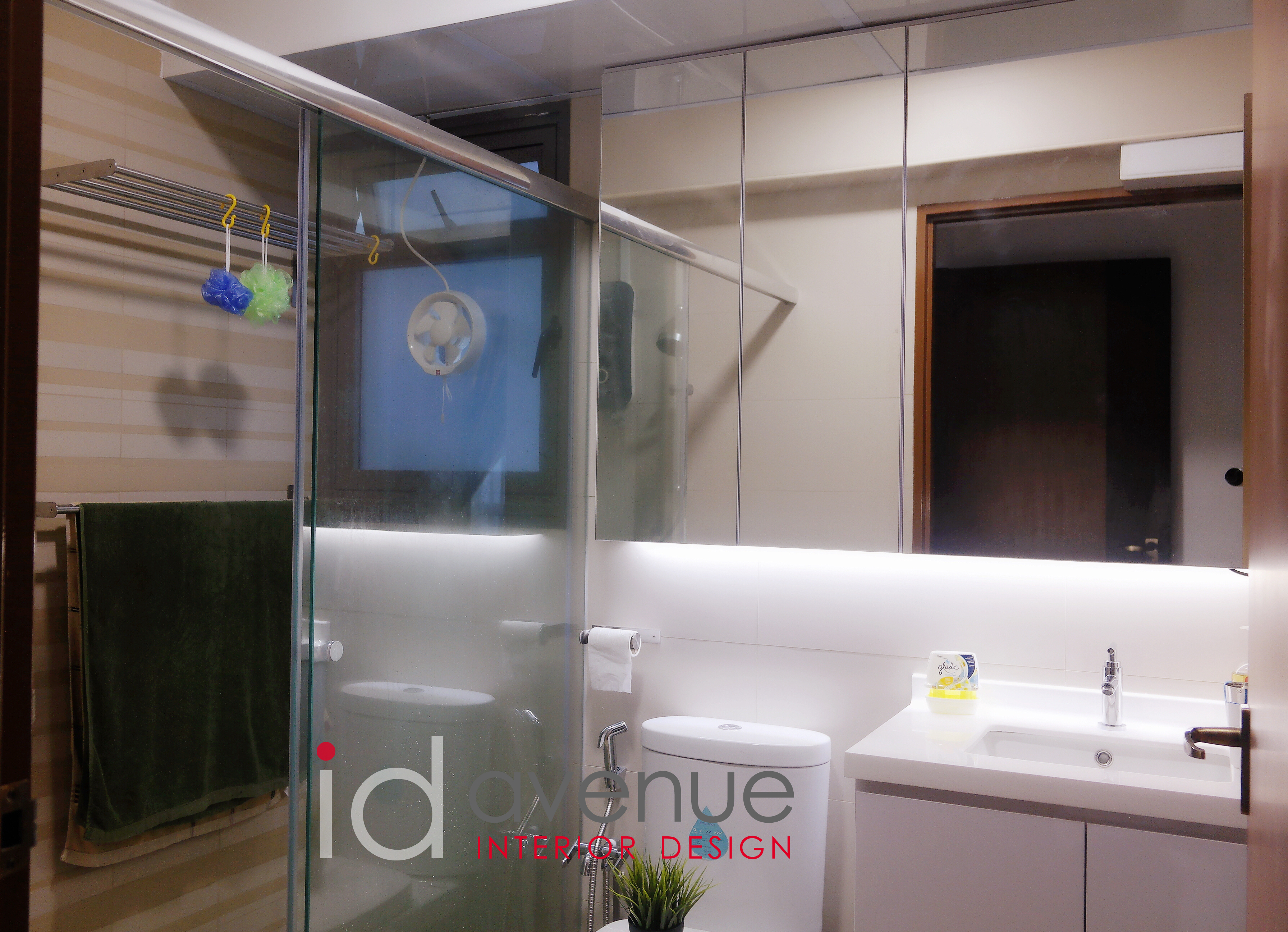 Contemporary, Modern Design - Bathroom - HDB 5 Room - Design by ID Avenue Pte Ltd (Interior Design Avenue)