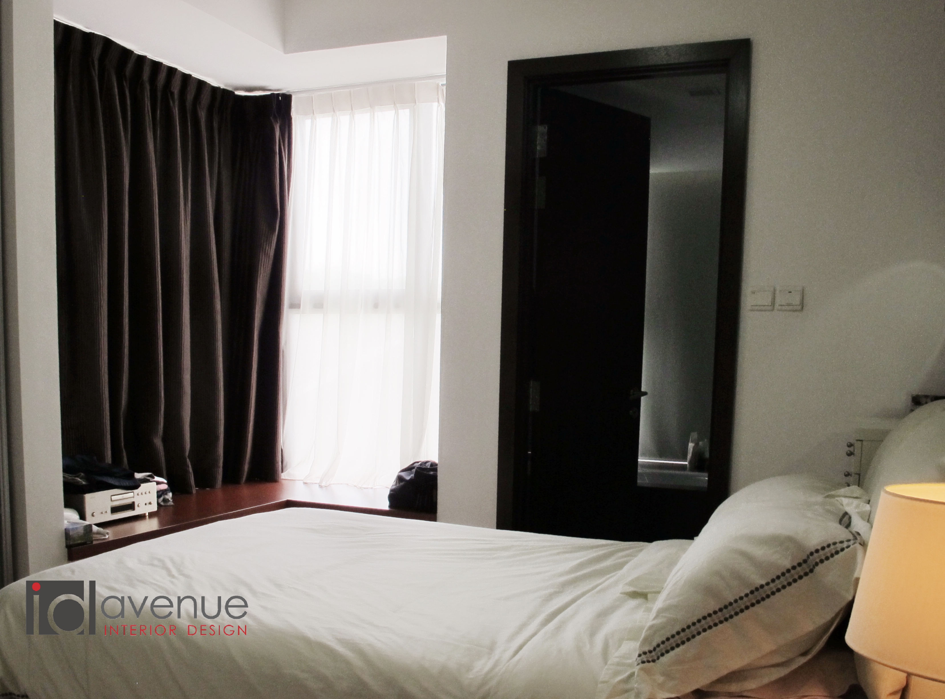 Contemporary, Modern Design - Bedroom - Condominium - Design by ID Avenue Pte Ltd (Interior Design Avenue)