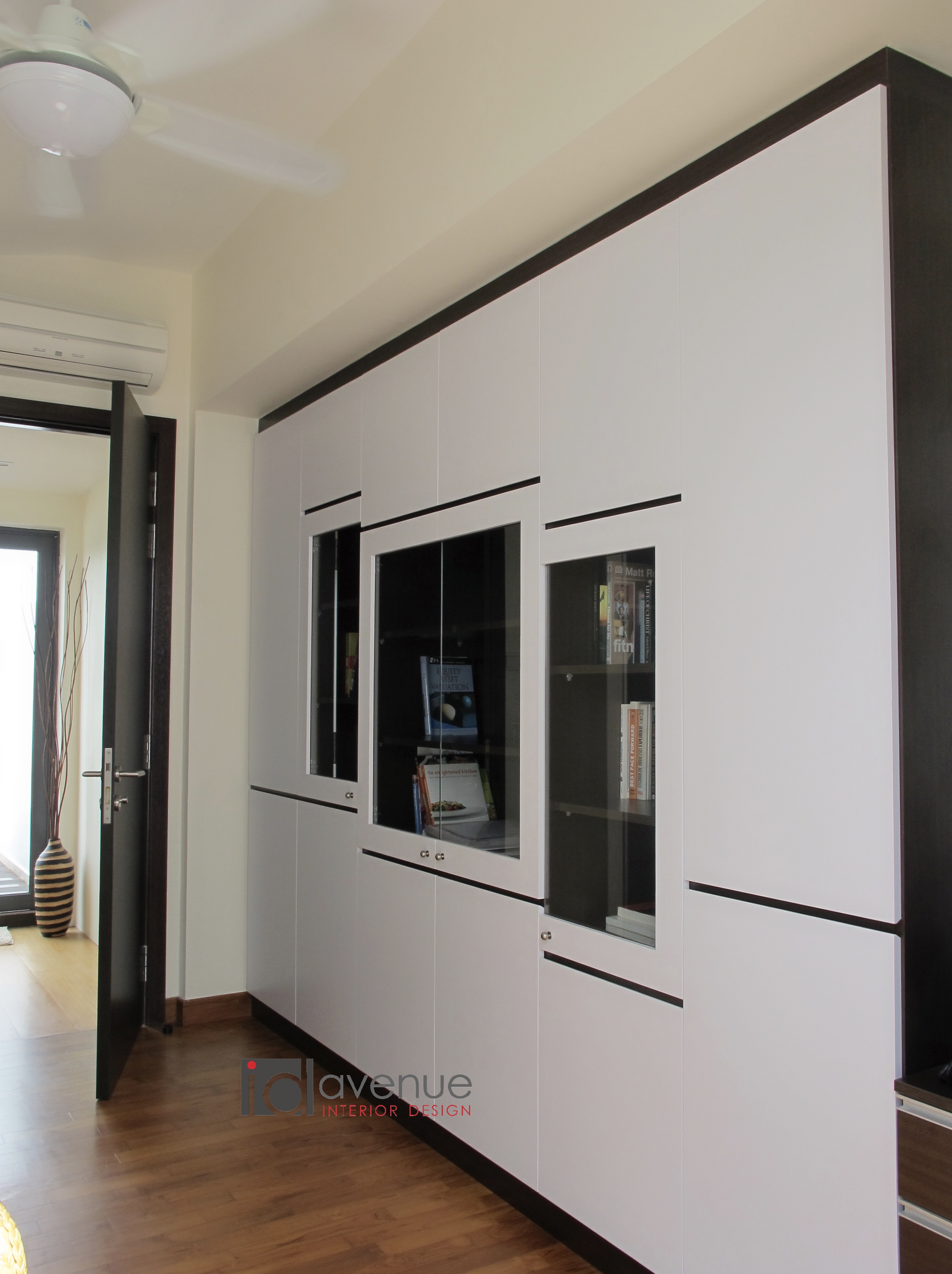 Contemporary, Modern Design - Living Room - Condominium - Design by ID Avenue Pte Ltd (Interior Design Avenue)