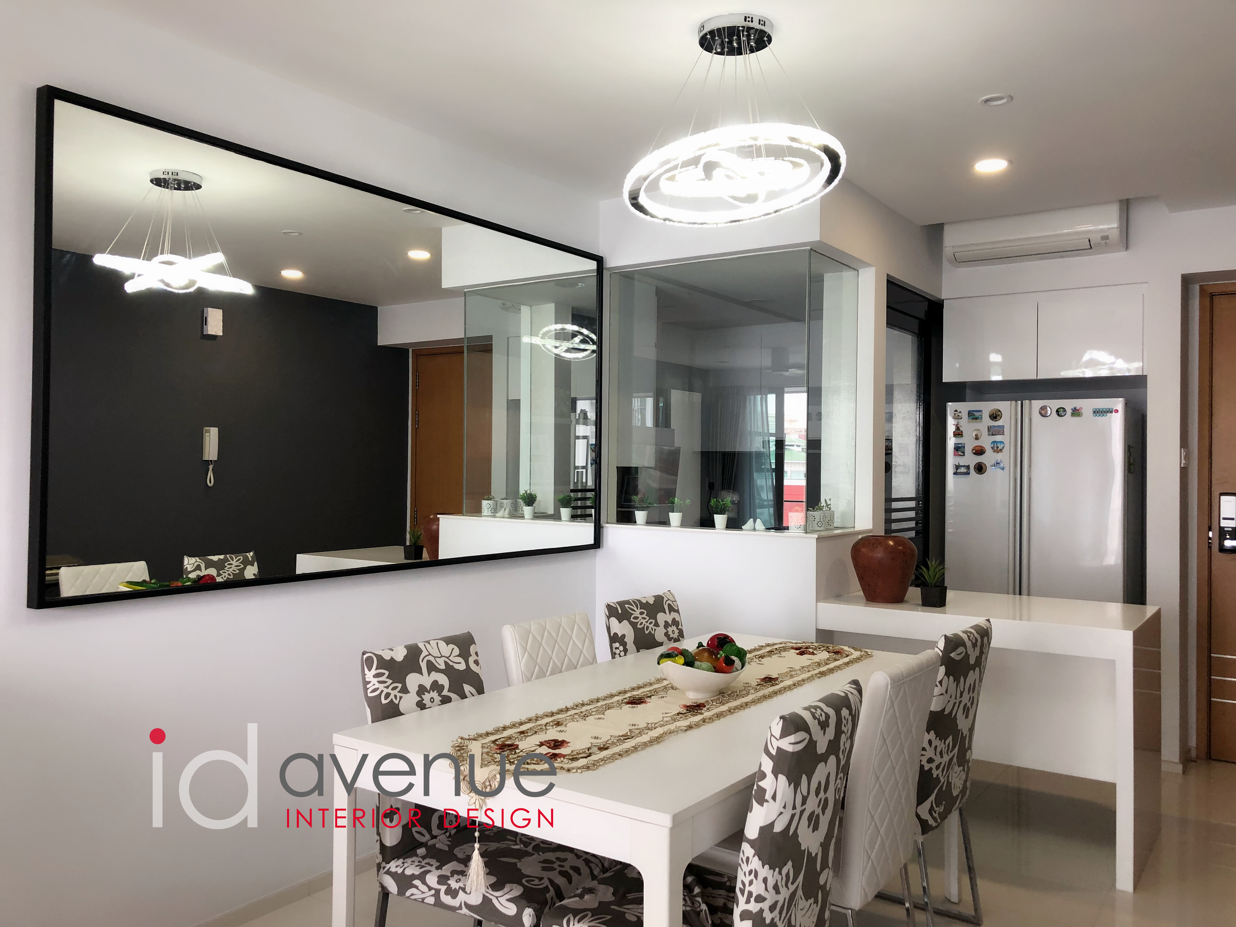 Contemporary, Modern Design - Dining Room - Condominium - Design by ID Avenue Pte Ltd (Interior Design Avenue)