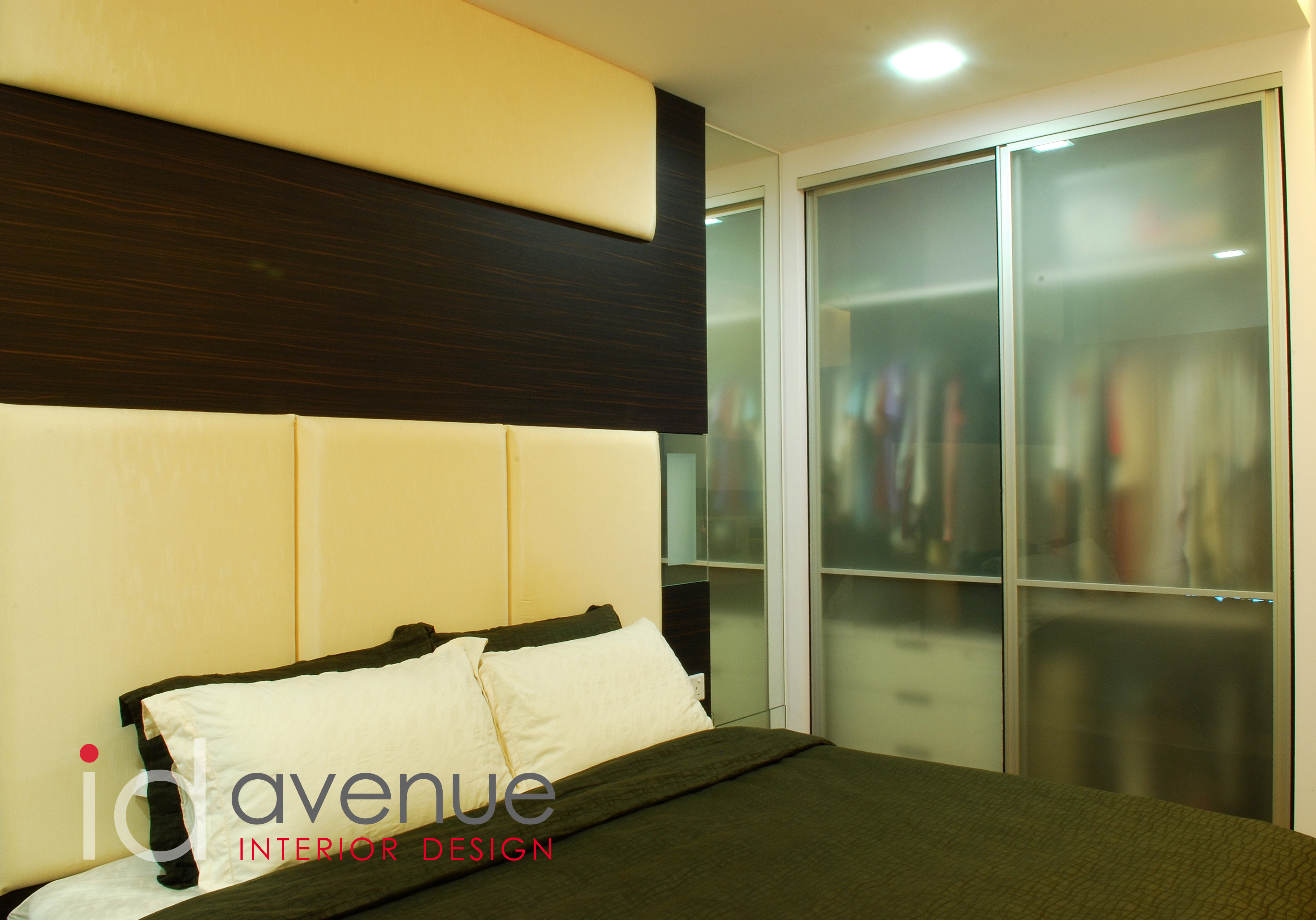 Contemporary, Modern Design - Bedroom - Condominium - Design by ID Avenue Pte Ltd (Interior Design Avenue)