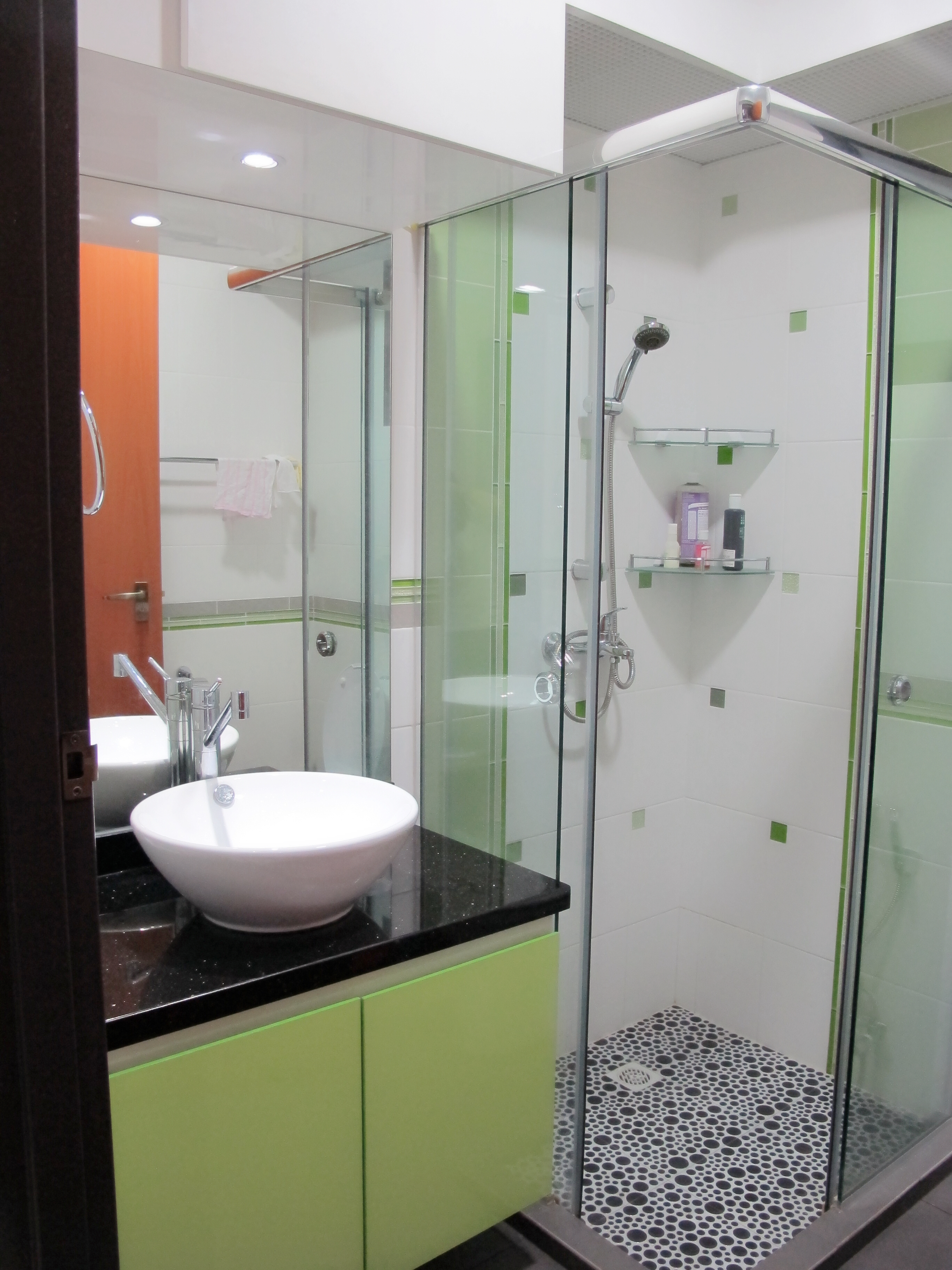 Contemporary, Modern Design - Bathroom - HDB 4 Room - Design by ID Avenue Pte Ltd (Interior Design Avenue)