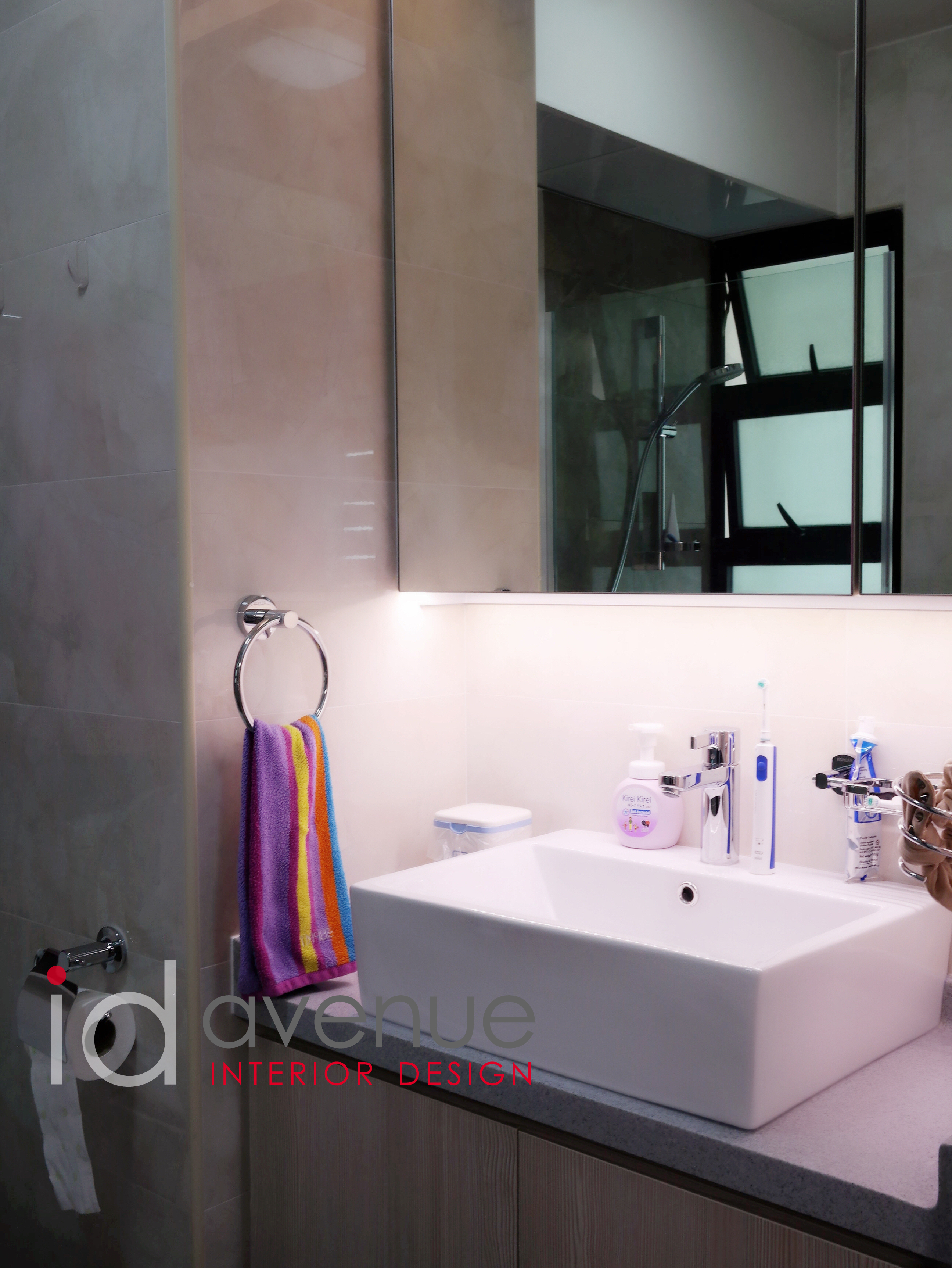 Contemporary, Modern Design - Bathroom - HDB 4 Room - Design by ID Avenue Pte Ltd (Interior Design Avenue)