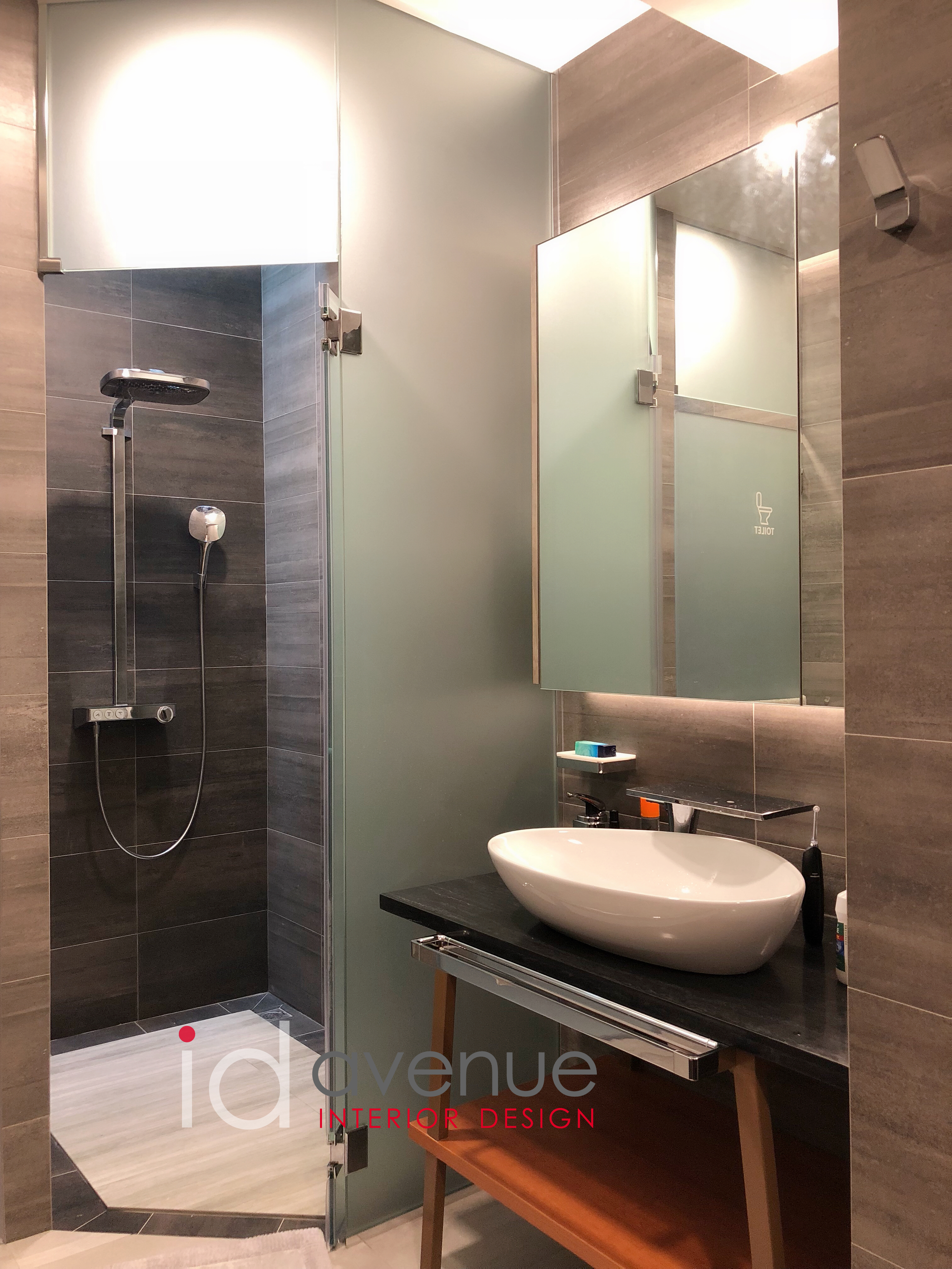 Contemporary, Modern Design - Bathroom - Landed House - Design by ID Avenue Pte Ltd (Interior Design Avenue)