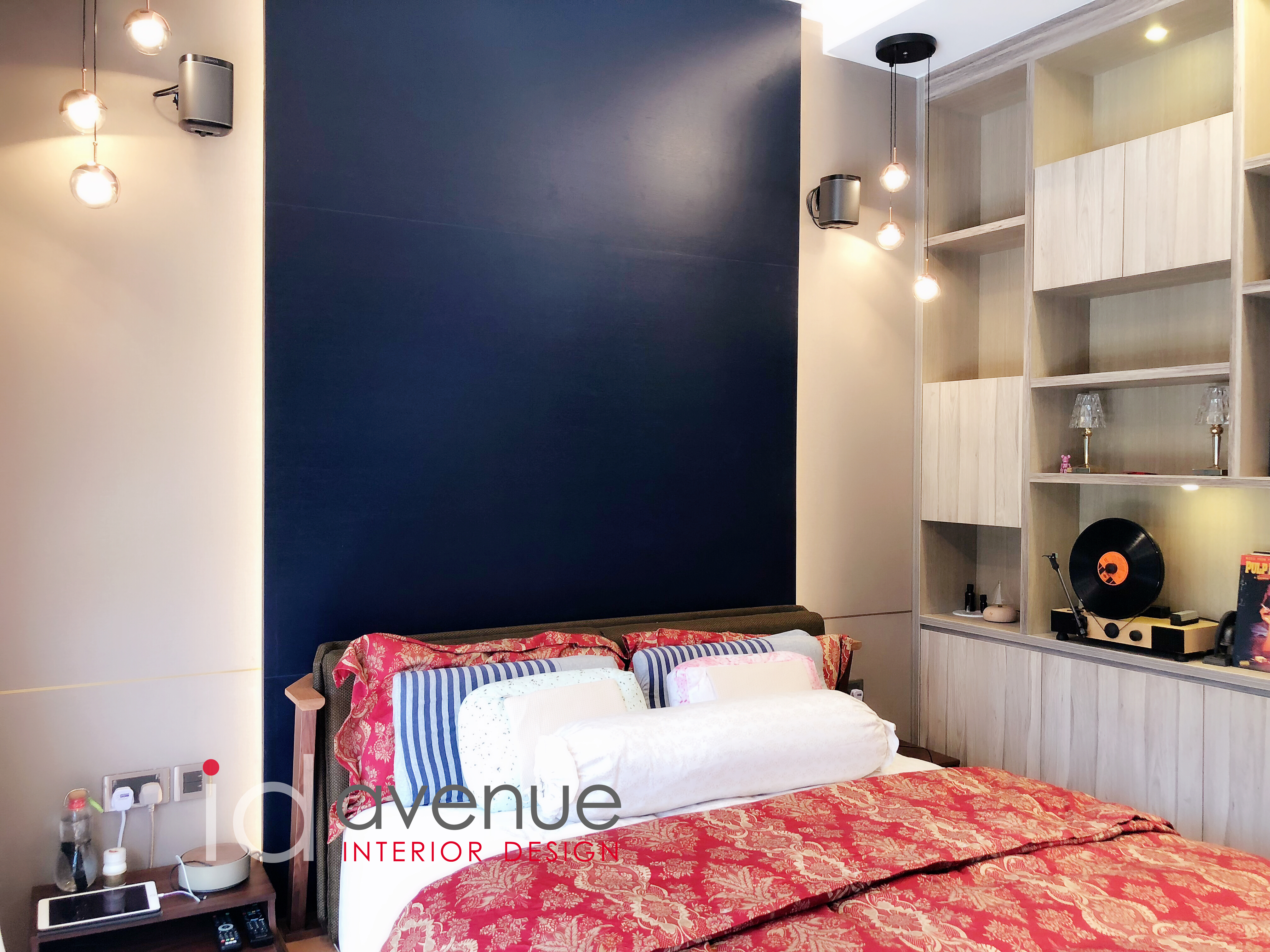 Contemporary, Modern Design - Bedroom - Landed House - Design by ID Avenue Pte Ltd (Interior Design Avenue)