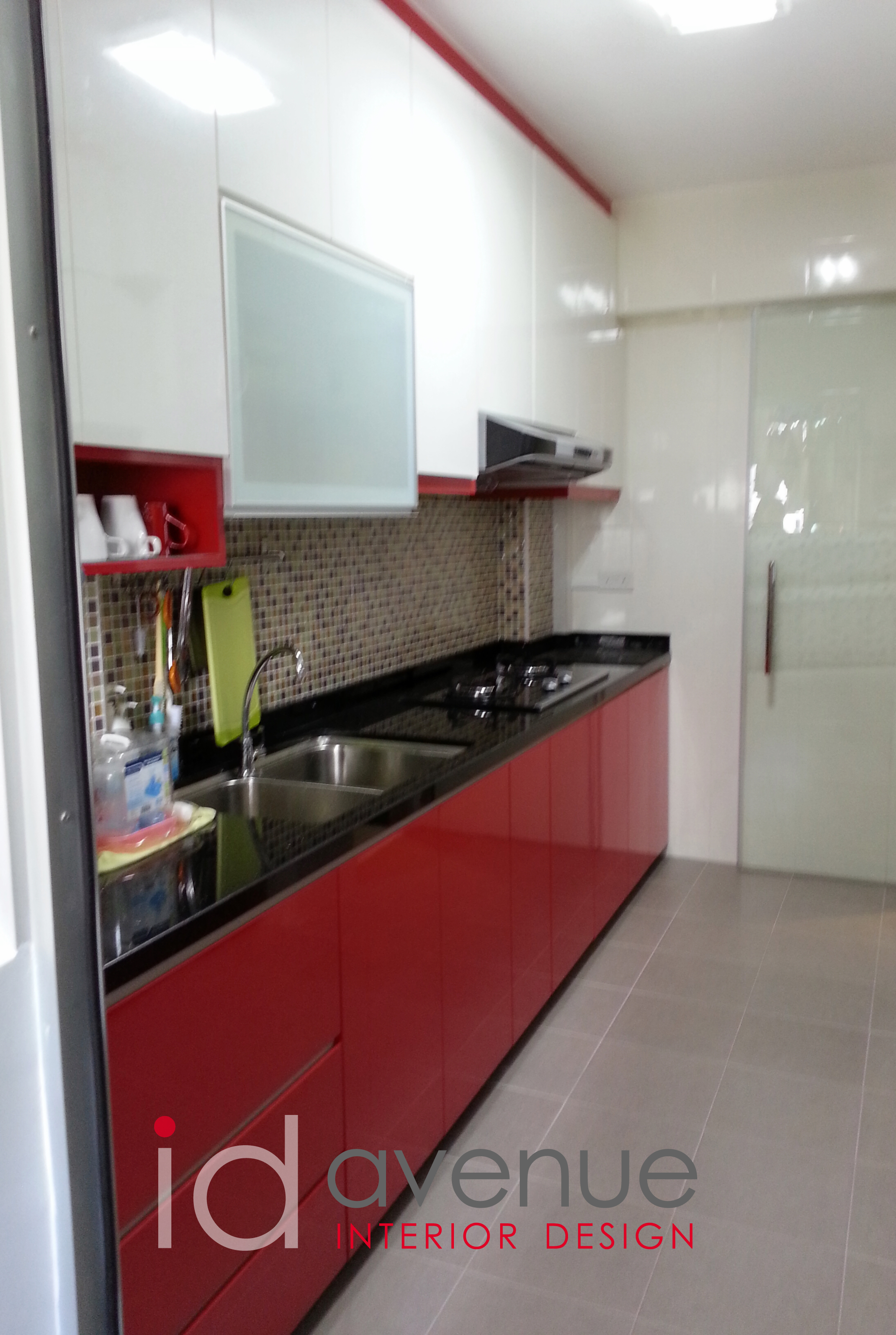 Contemporary, Modern Design - Kitchen - HDB 4 Room - Design by ID Avenue Pte Ltd (Interior Design Avenue)