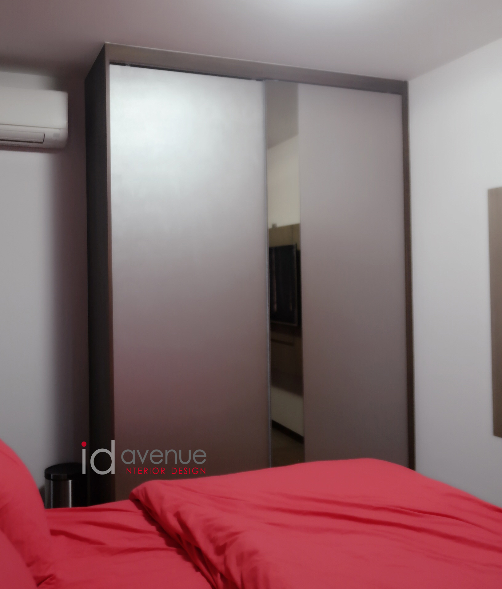 Contemporary Design - Bedroom - HDB 5 Room - Design by ID Avenue Pte Ltd (Interior Design Avenue)