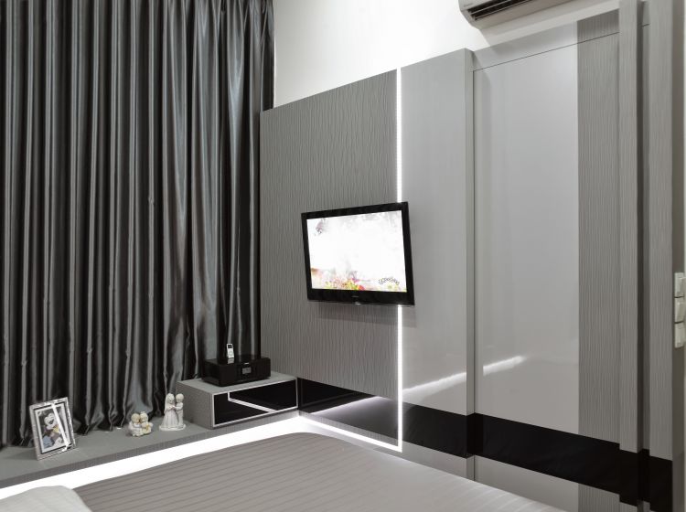 Contemporary, Modern Design - Bedroom - Condominium - Design by Ideal House Pte Ltd
