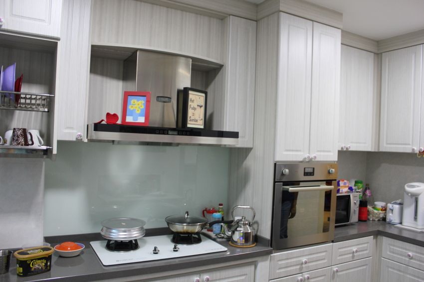 Classical, Contemporary, Country Design - Kitchen - HDB 4 Room - Design by Impression Design Firm Pte Ltd
