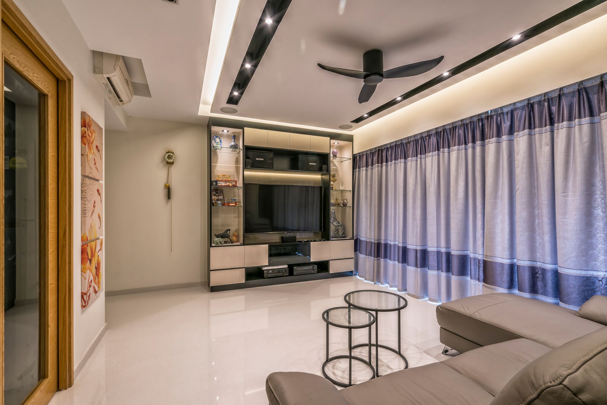 Contemporary, Modern Design - Living Room - Condominium - Design by In2Space Interior Pte Ltd
