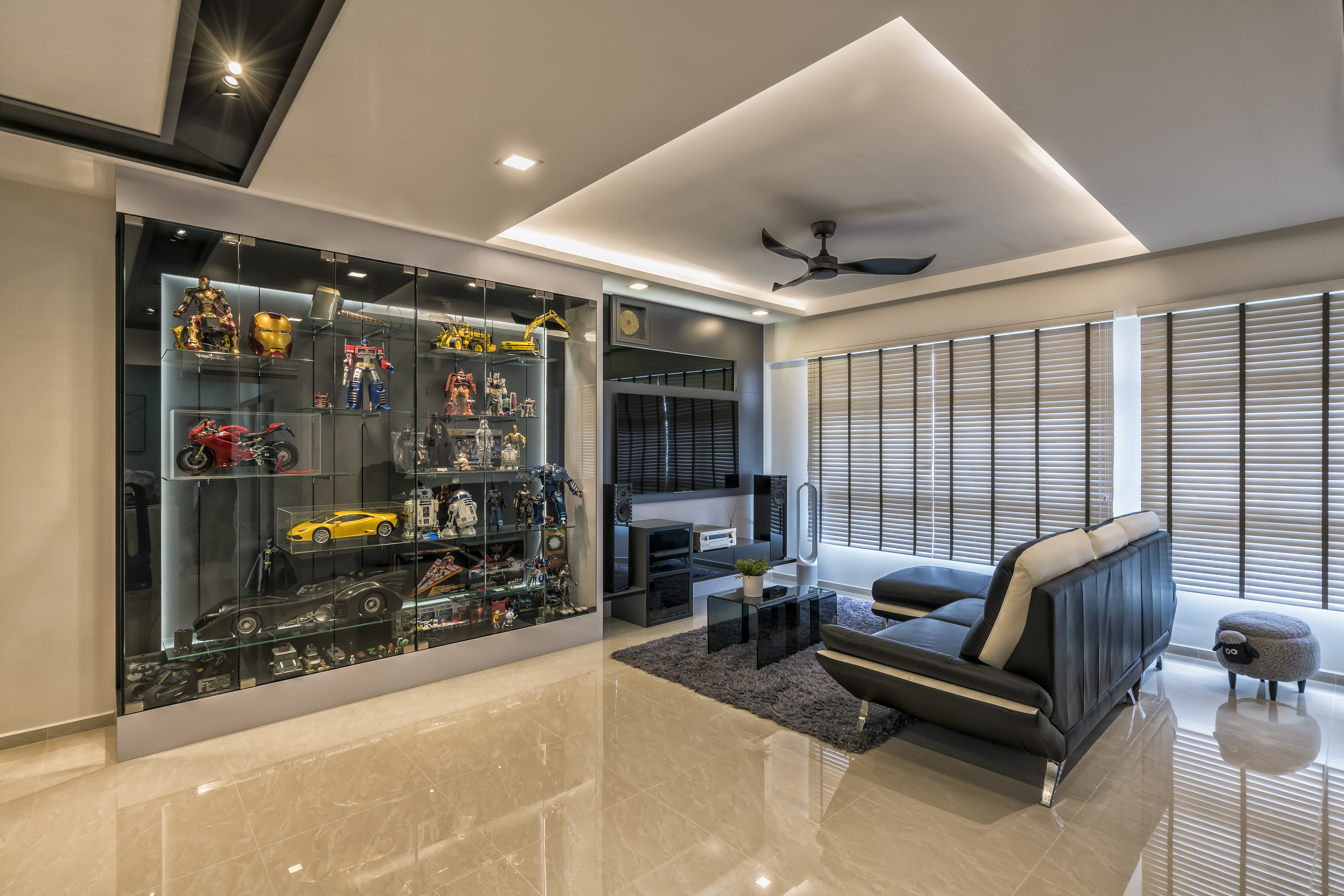 Contemporary, Modern Design - Living Room - HDB 4 Room - Design by In2Space Interior Pte Ltd