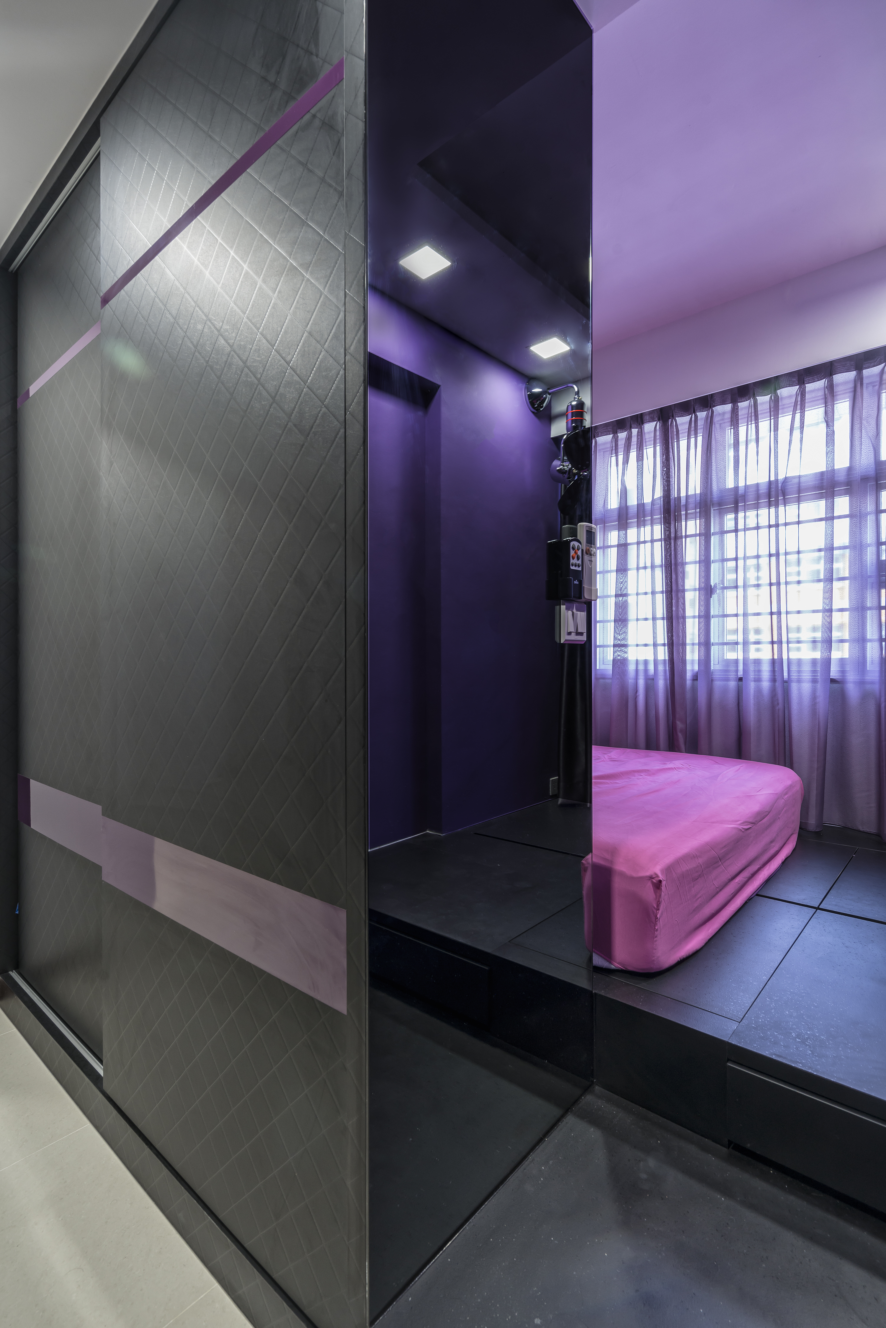Contemporary, Modern Design - Bedroom - HDB 4 Room - Design by In2Space Interior Pte Ltd