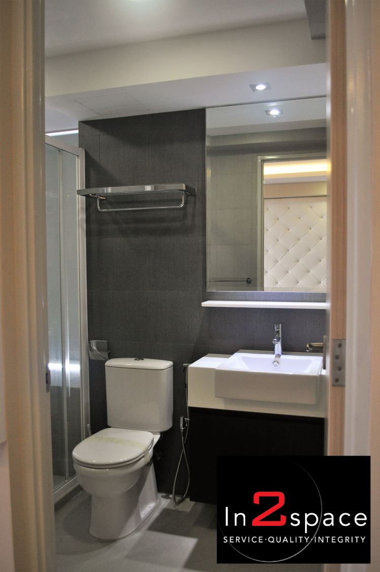 Classical, Minimalist, Modern Design - Bathroom - Condominium - Design by In2Space Interior Pte Ltd