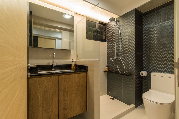 Minimalist, Modern Design - Bathroom - HDB 5 Room - Design by Innerglow Design Pte Ltd