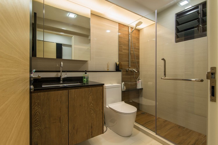 Minimalist, Modern Design - Bathroom - HDB 5 Room - Design by Innerglow Design Pte Ltd
