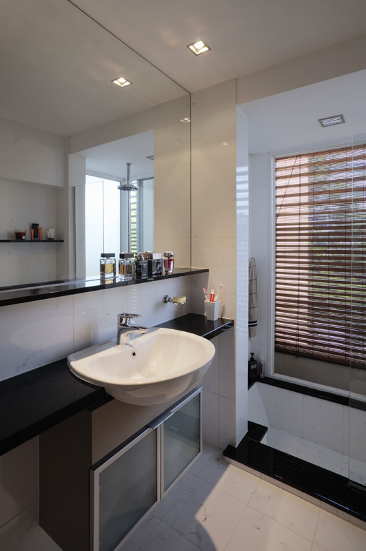 Contemporary, Modern Design - Bathroom - Condominium - Design by Inspiration Living 