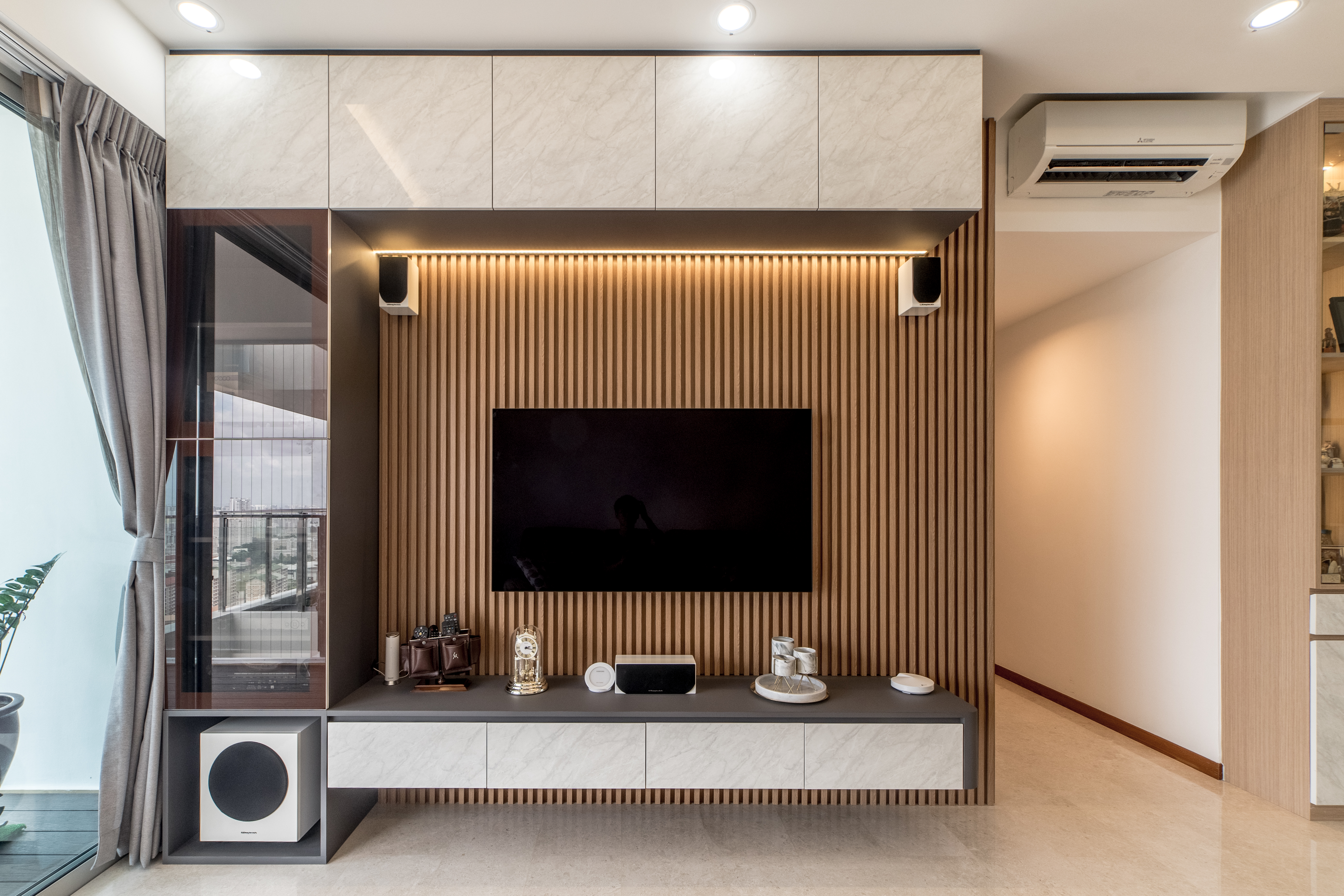 Others, Tropical Design - Living Room - Condominium - Design by Inspire ID Group Pte Ltd