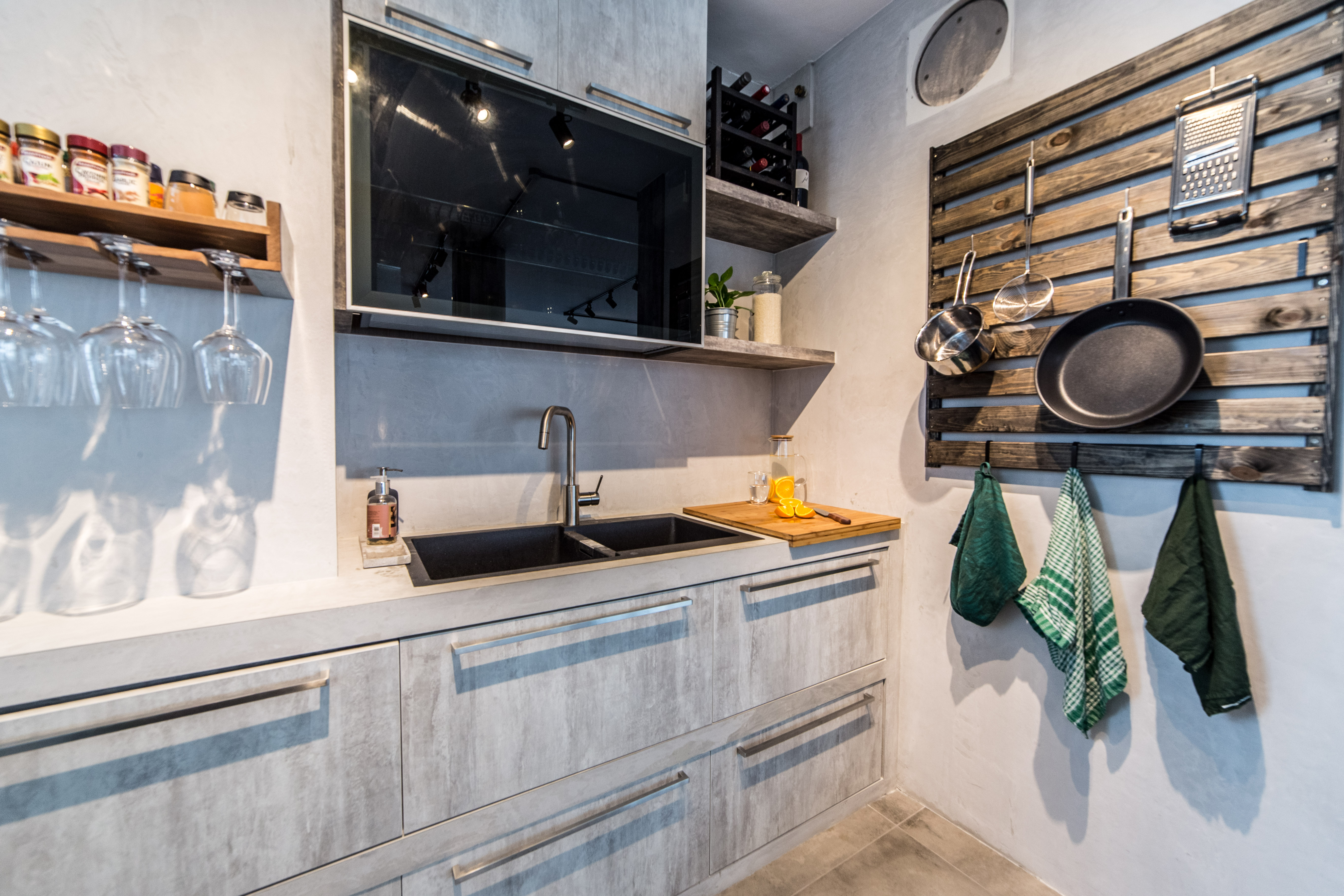 Industrial Design - Kitchen - HDB 4 Room - Design by Inspire ID Group Pte Ltd