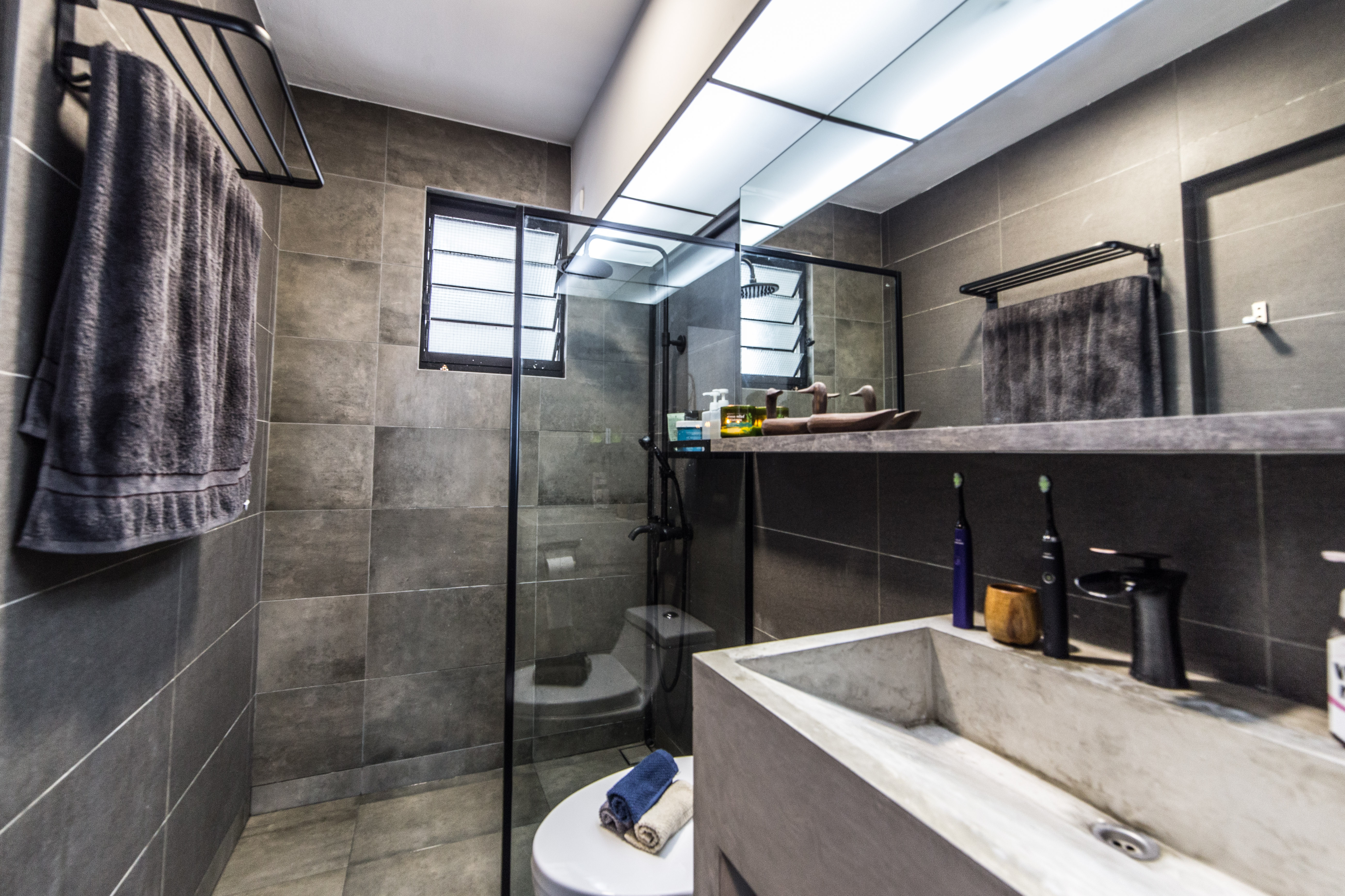 Industrial Design - Bathroom - HDB 4 Room - Design by Inspire ID Group Pte Ltd