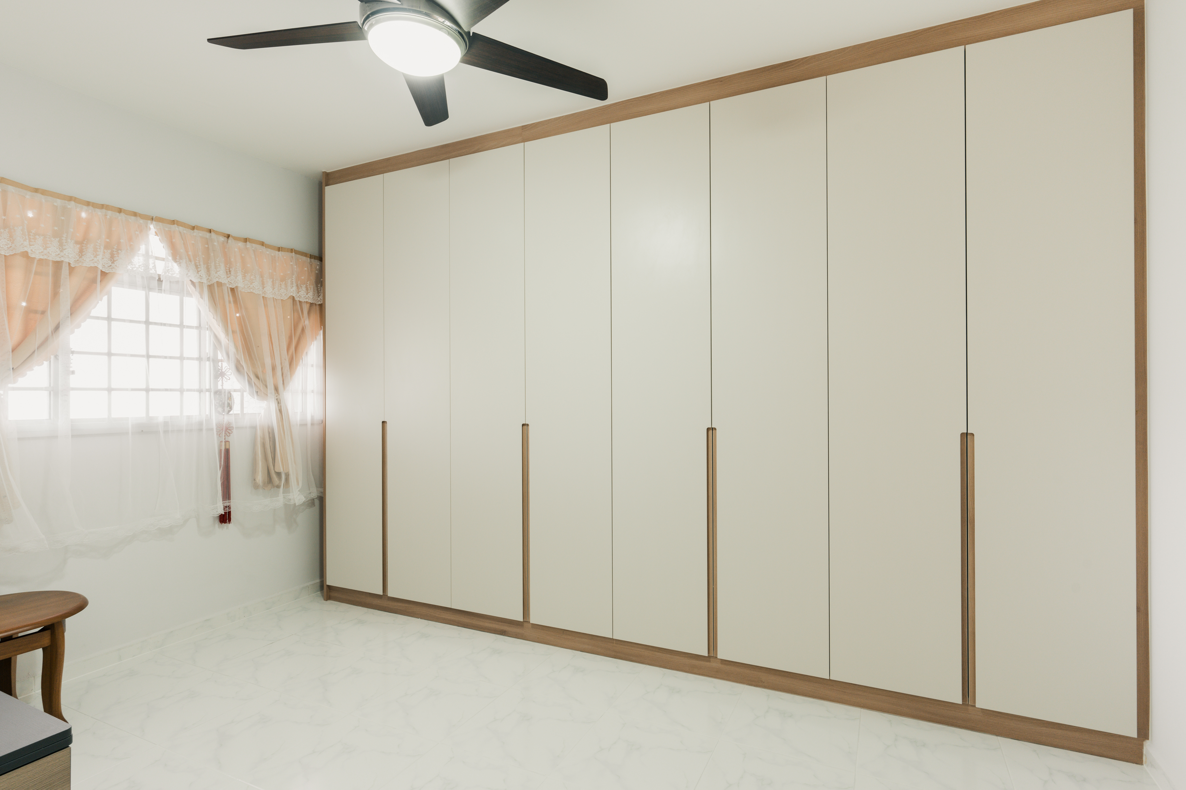 Minimalist, Tropical Design - Bedroom - HDB 3 Room - Design by Interior Artist Pte Ltd