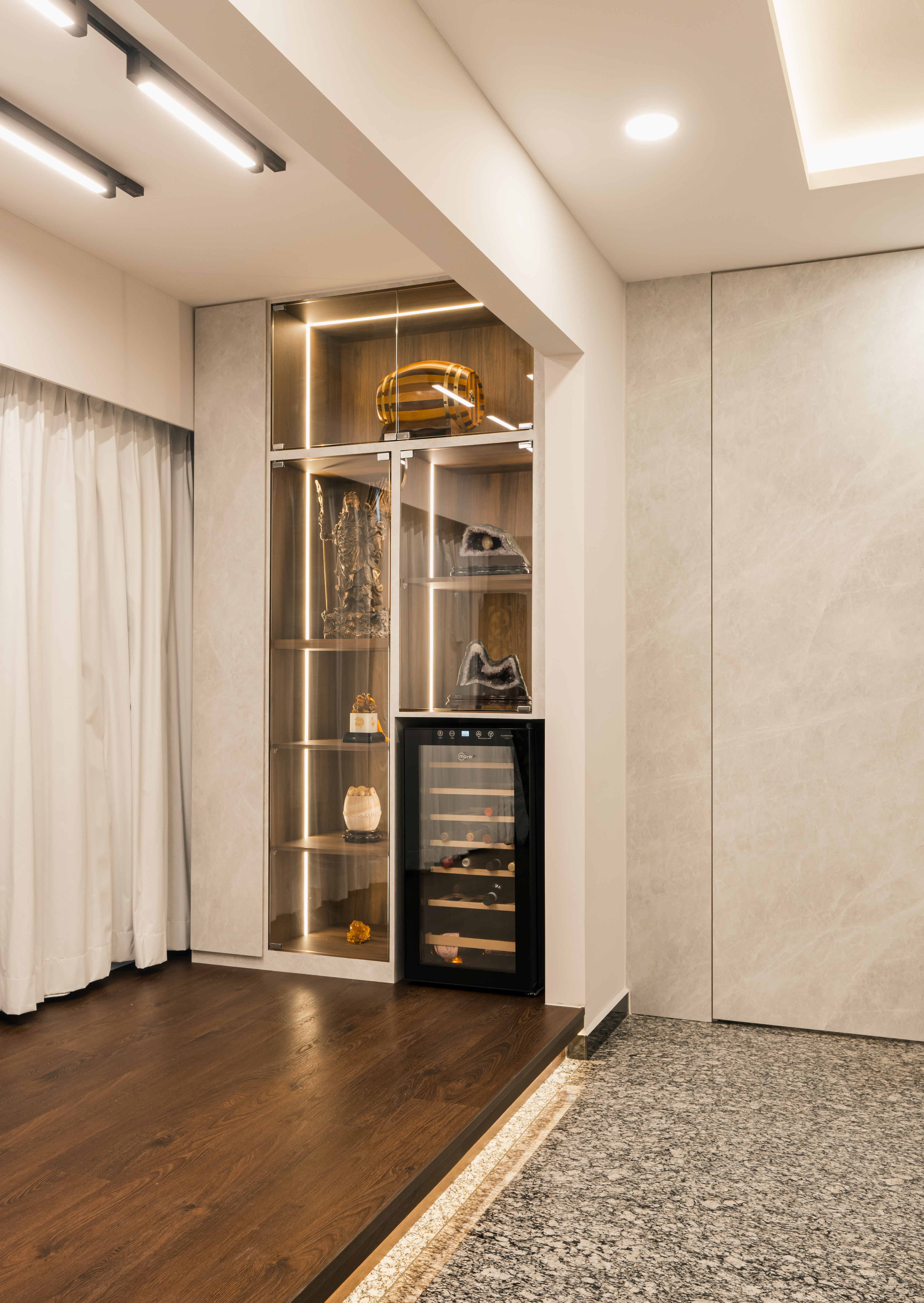 Modern, Others Design - Balcony - HDB 5 Room - Design by Interior Artist Pte Ltd