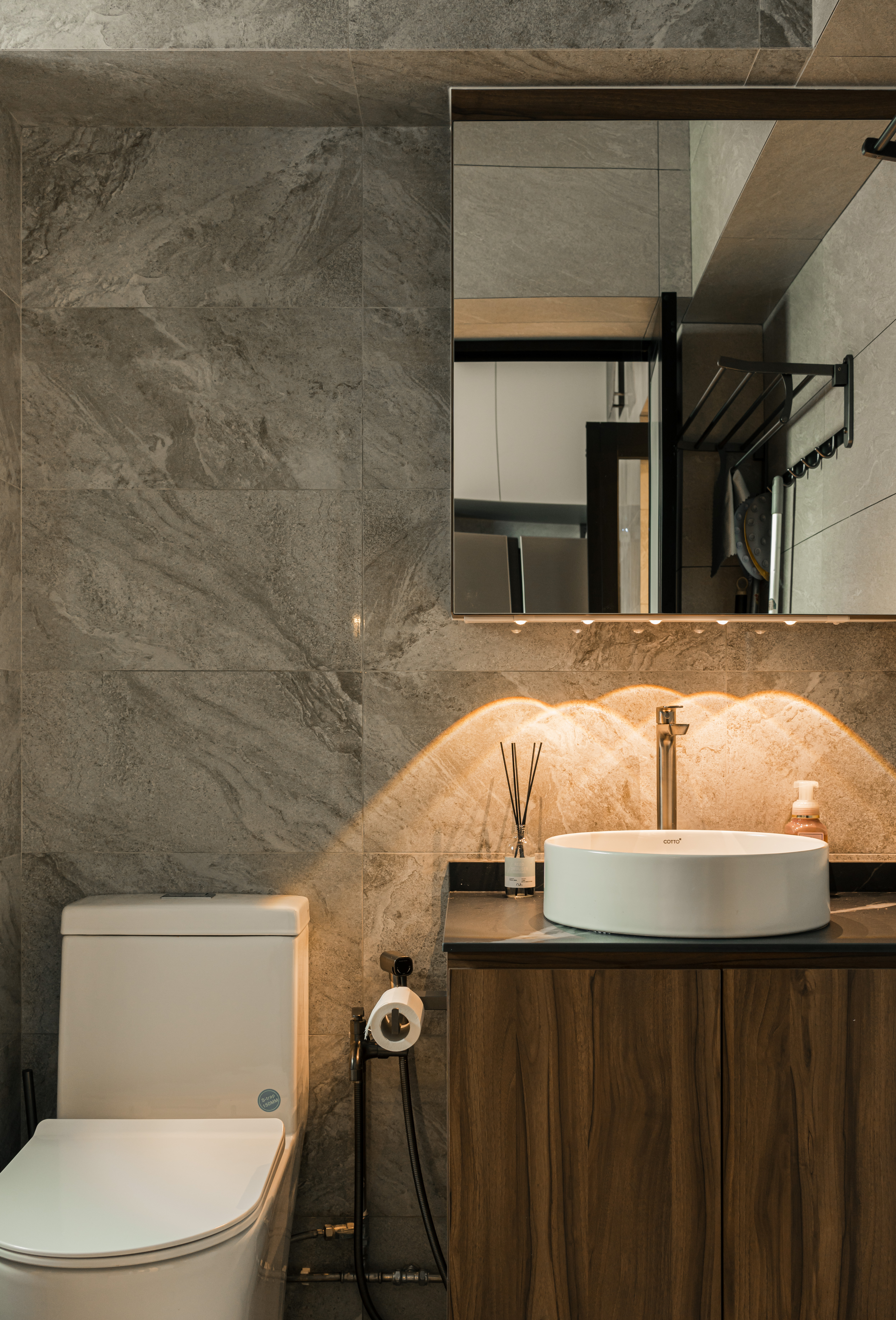 Modern, Others Design - Bathroom - HDB 5 Room - Design by Interior Artist Pte Ltd