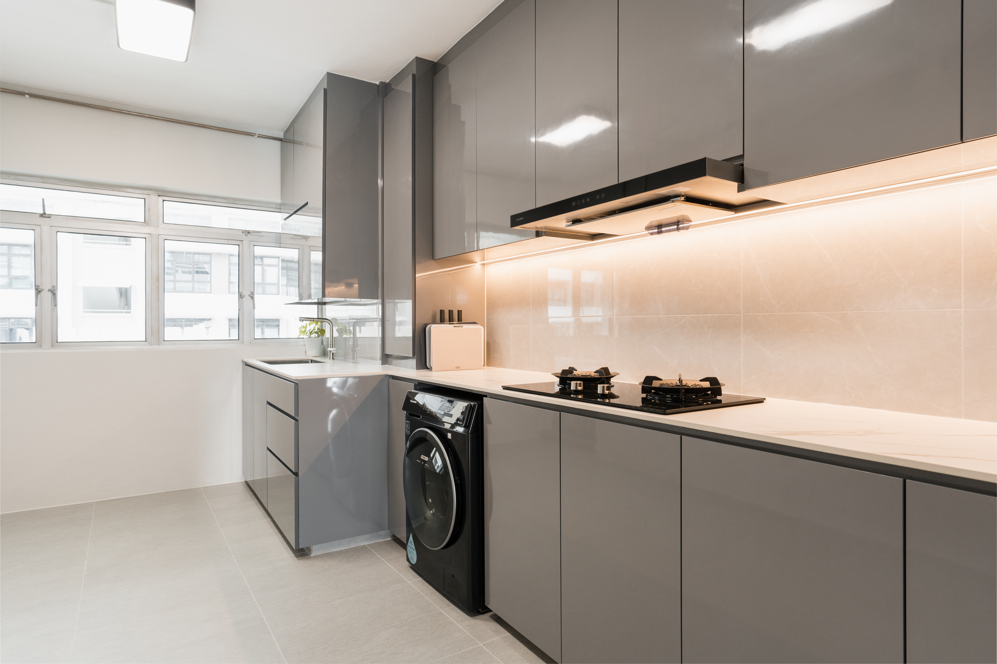 Minimalist, Modern Design - Kitchen - HDB 3 Room - Design by Interior Artist Pte Ltd