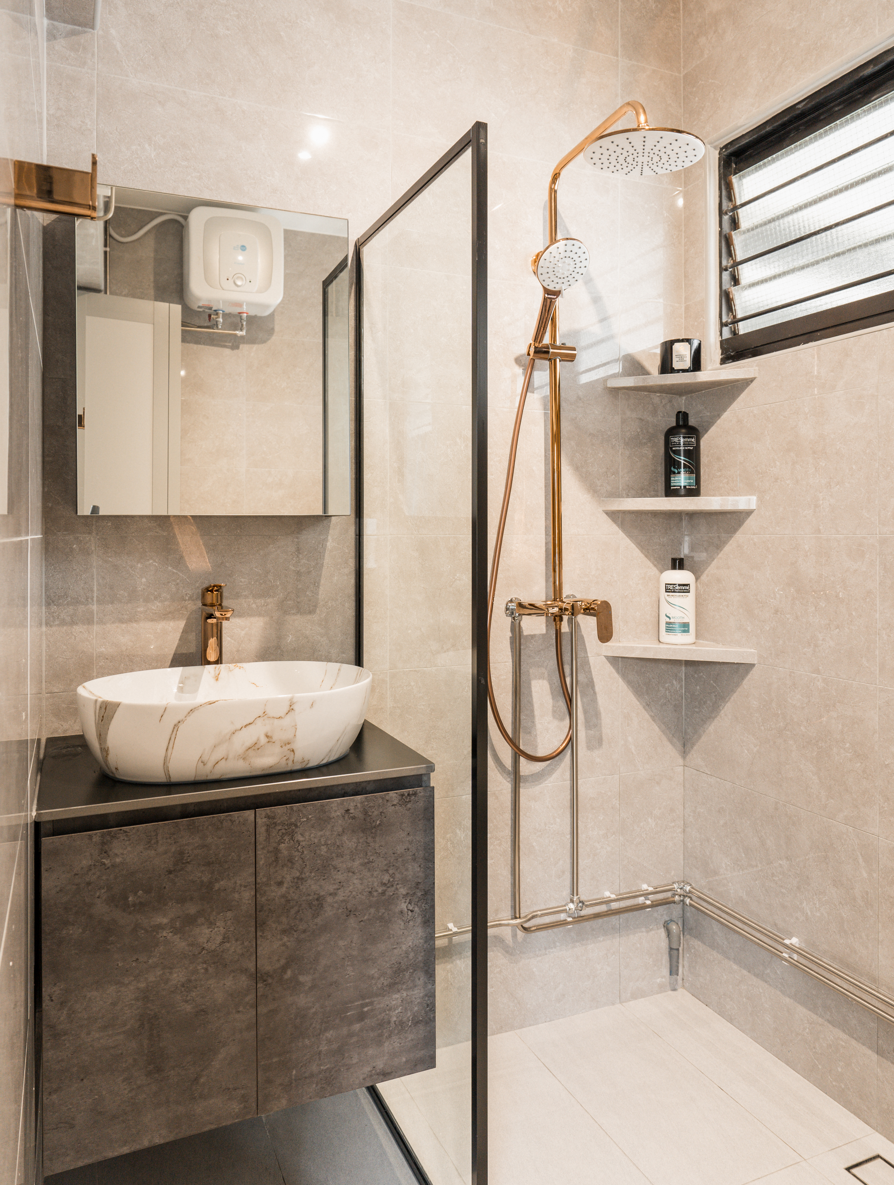 Minimalist, Modern Design - Bathroom - HDB 3 Room - Design by Interior Artist Pte Ltd