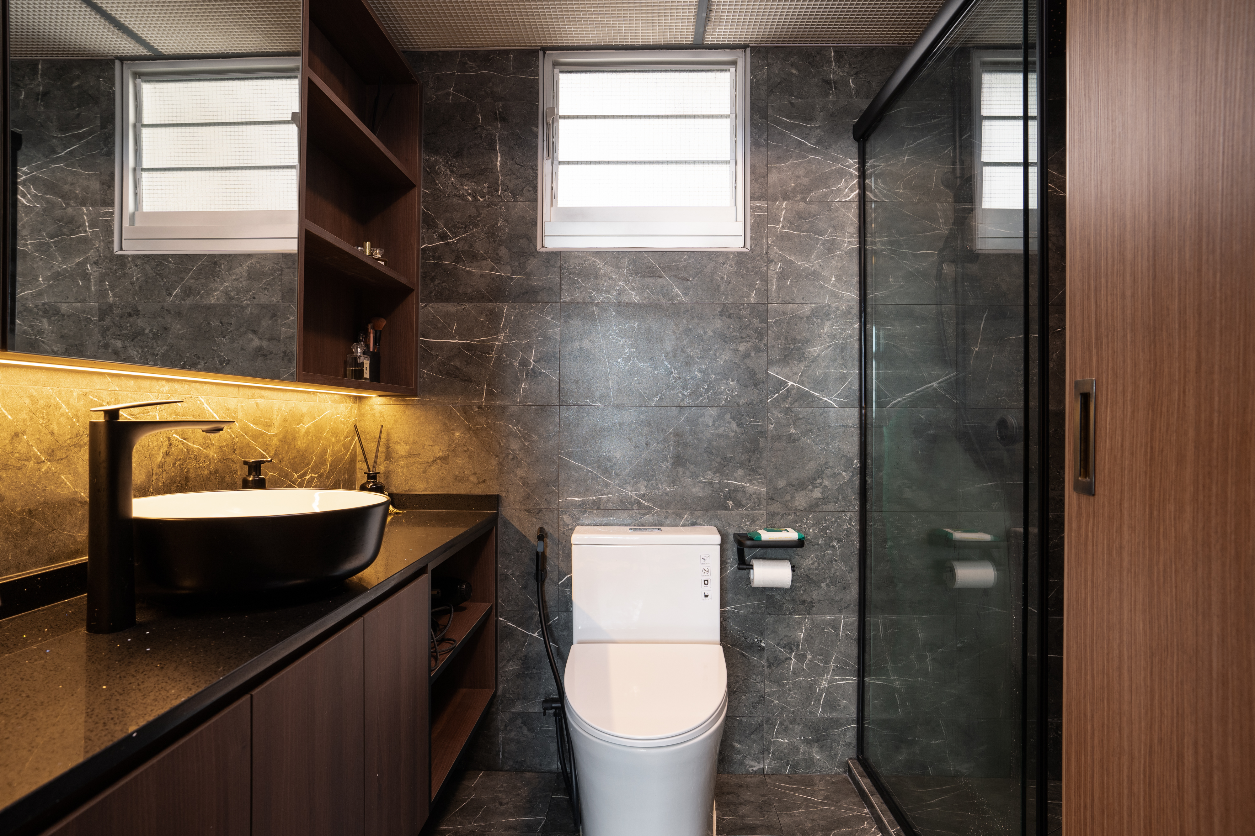 Industrial, Modern Design - Bathroom - HDB 5 Room - Design by Interior Artist Pte Ltd