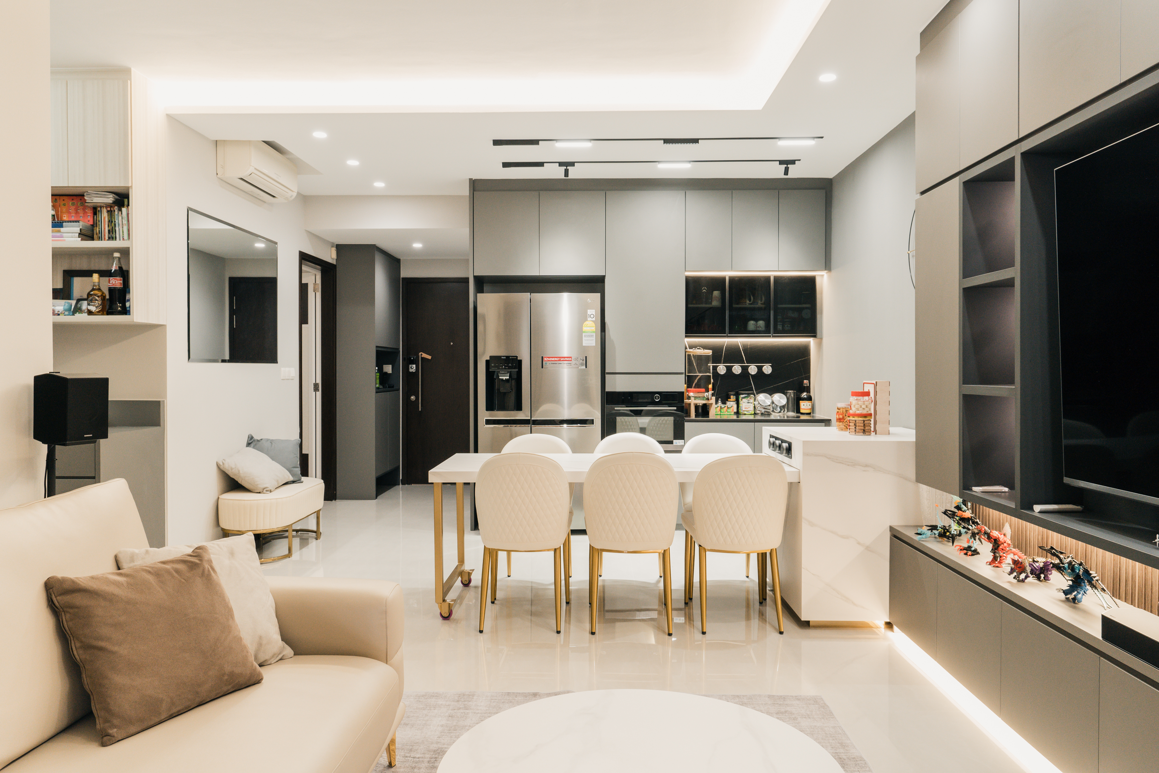 Minimalist, Modern Design - Living Room - Condominium - Design by Interior Artist Pte Ltd