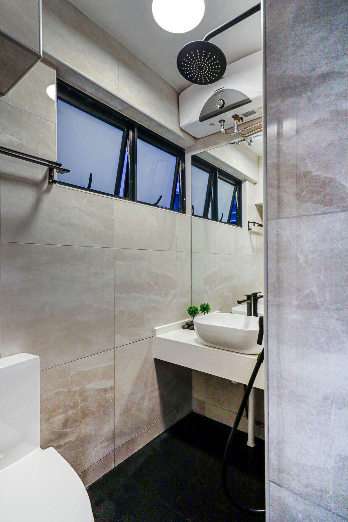 Contemporary, Modern Design - Bathroom - HDB 4 Room - Design by Interior Empire Pte Ltd
