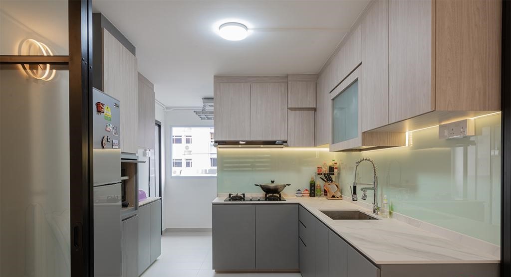 Contemporary Design - Kitchen - HDB Executive Apartment - Design by Interior Times Design Pte Ltd