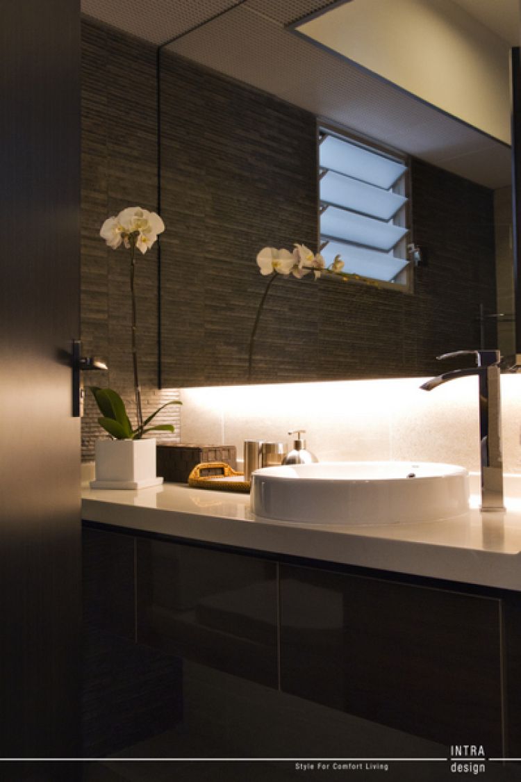 Contemporary Design - Bathroom - HDB 5 Room - Design by Intradesign & Renovation Pte Ltd