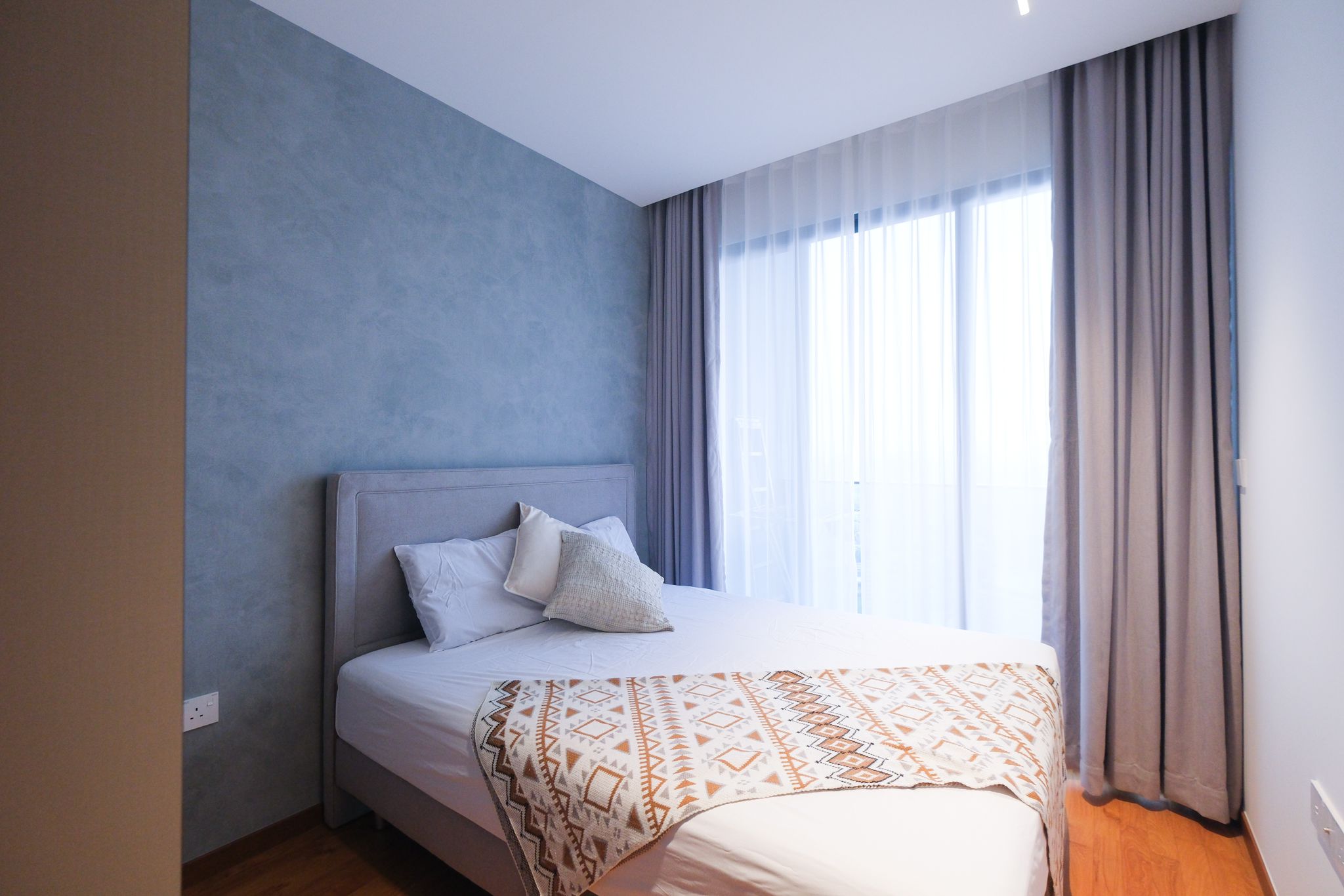 Minimalist, Modern Design - Bedroom - Condominium - Design by JD Interior Pte Ltd