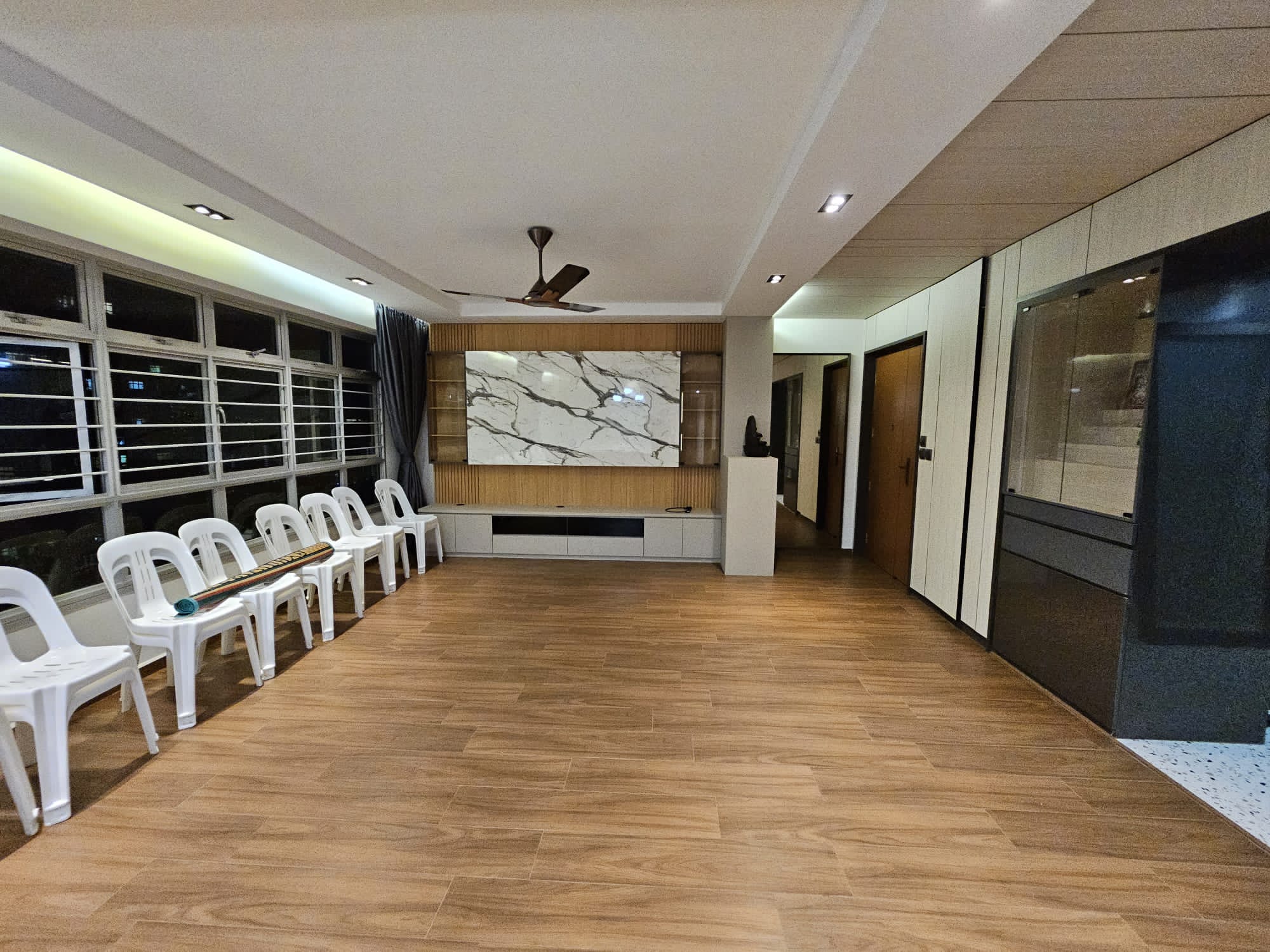 Contemporary, Modern Design - Living Room - HDB 5 Room - Design by JD Interior Pte Ltd