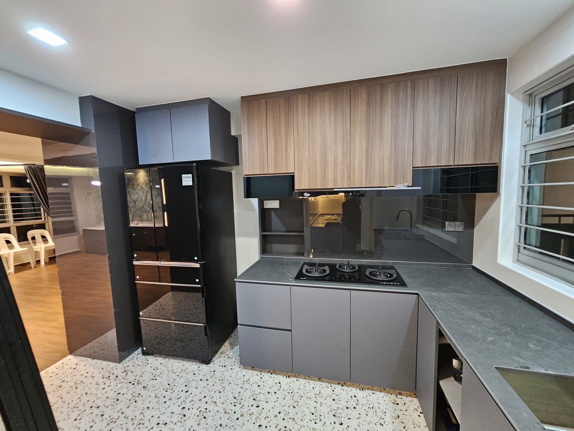 Contemporary, Modern Design - Kitchen - HDB 5 Room - Design by JD Interior Pte Ltd