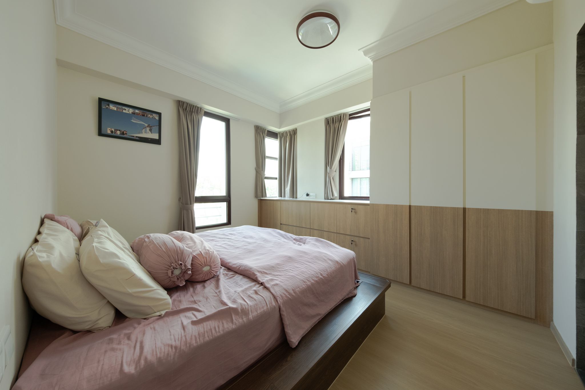 Contemporary Design - Bedroom - HDB 4 Room - Design by JD Interior Pte Ltd