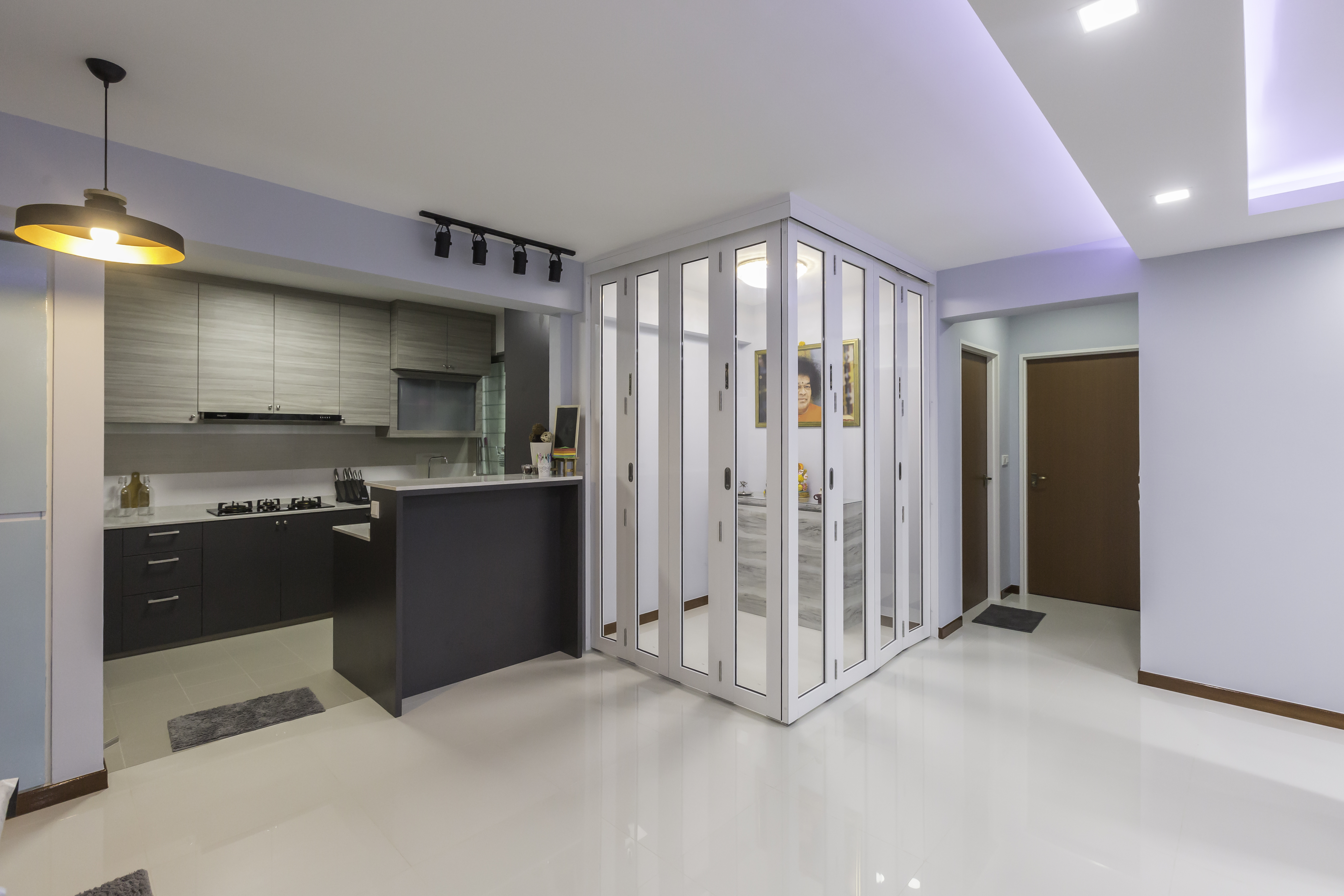 Contemporary, Modern Design - Kitchen - HDB 5 Room - Design by Jialux Interior Pte Ltd