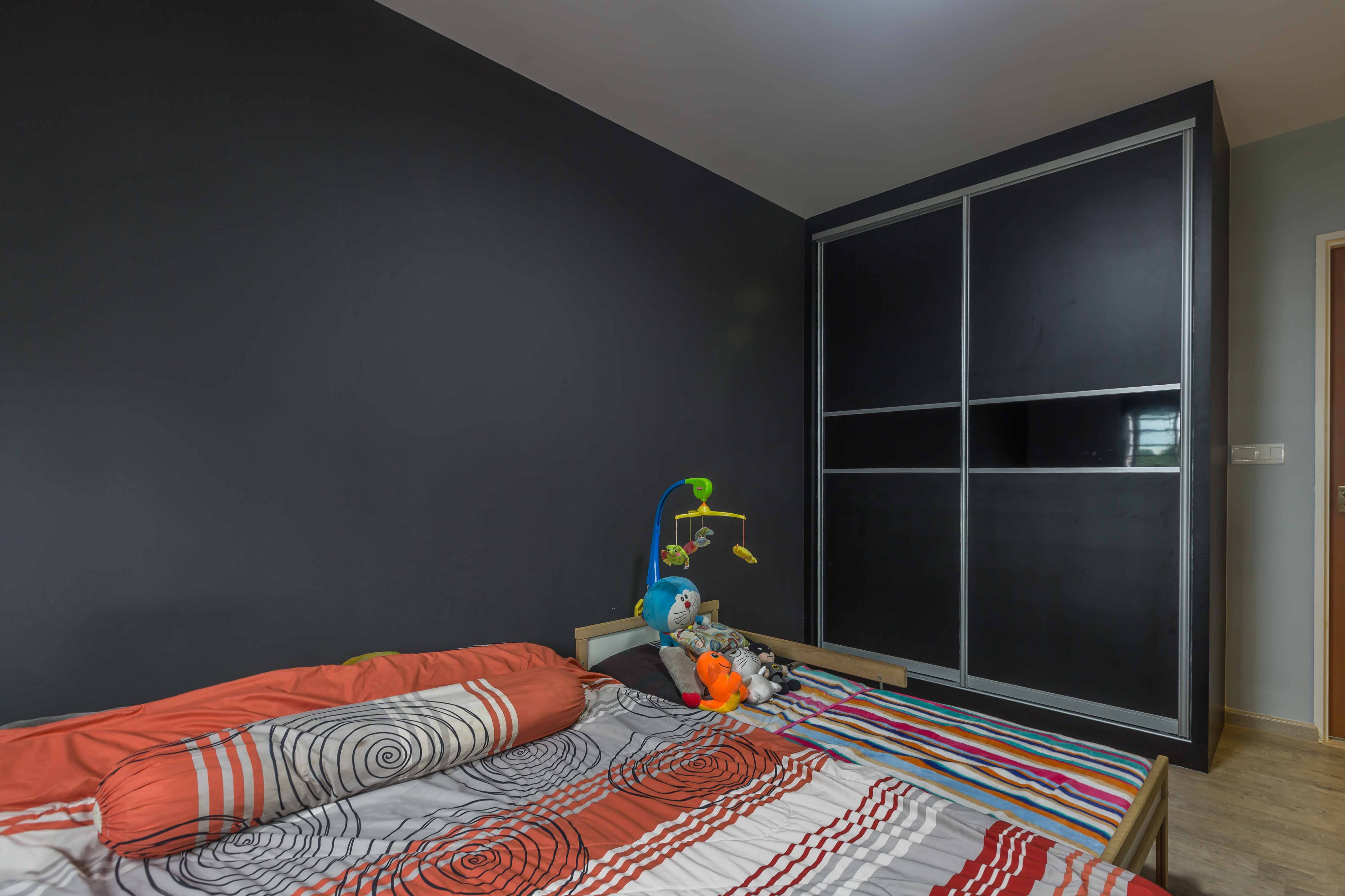 Industrial Design - Bedroom - HDB 4 Room - Design by Jialux Interior Pte Ltd