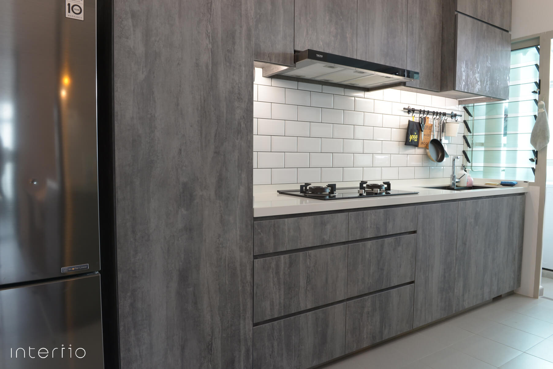 Contemporary, Modern Design - Kitchen - HDB 5 Room - Design by Interiio Pte Ltd