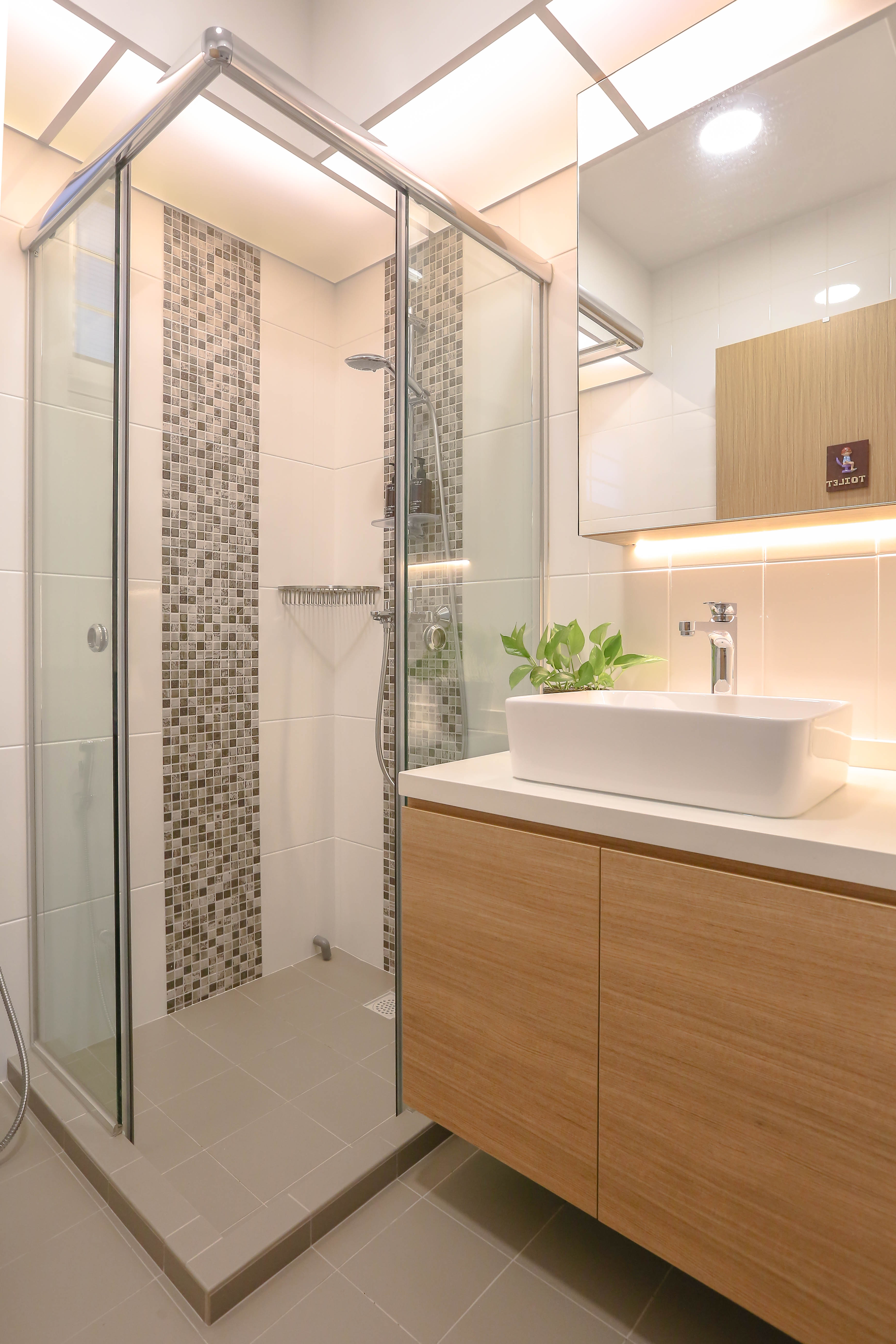 Modern Design - Bathroom - HDB 5 Room - Design by Le Interi