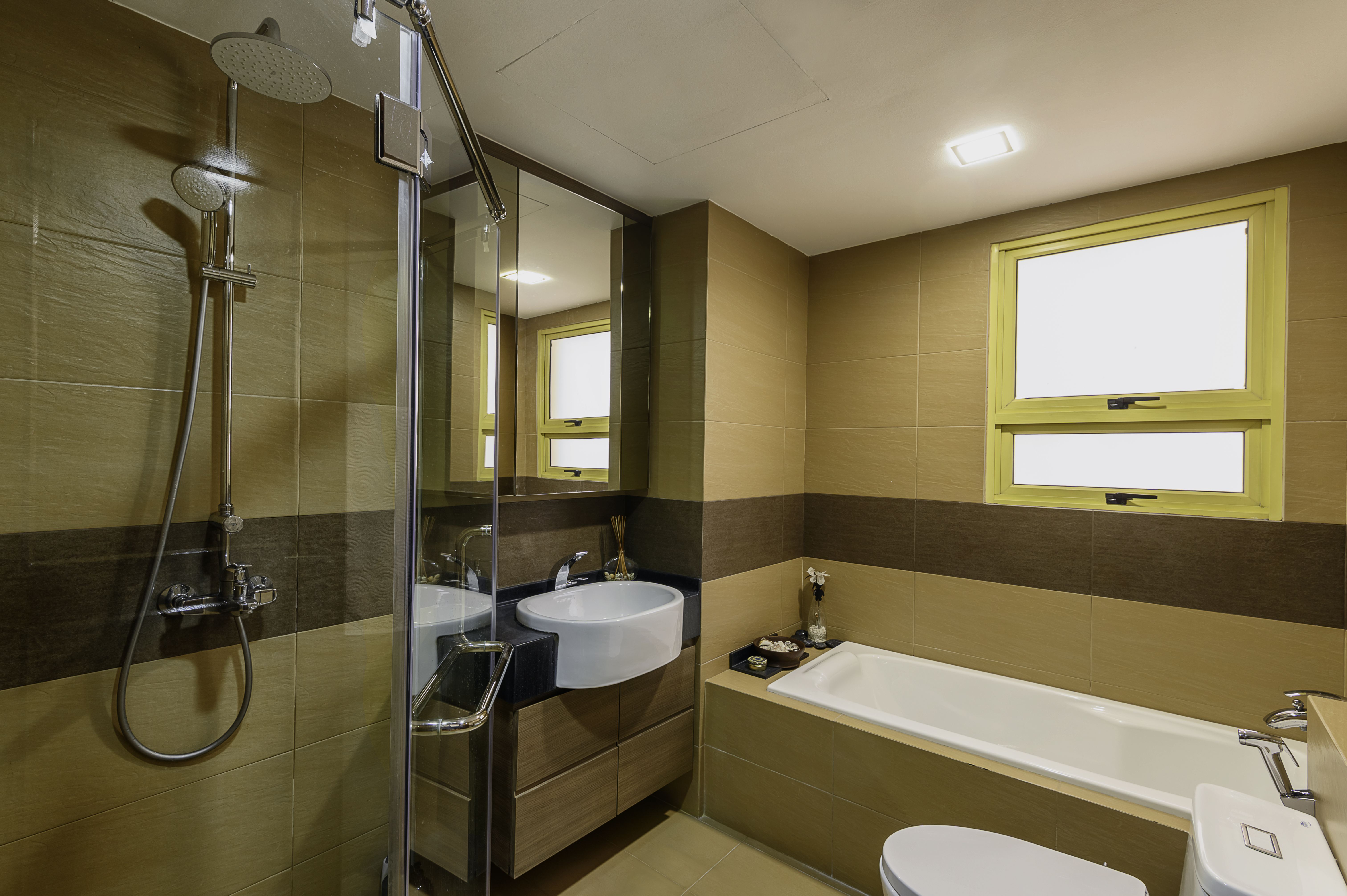 Classical, Contemporary, Resort Design - Bathroom - Condominium - Design by Le Interi