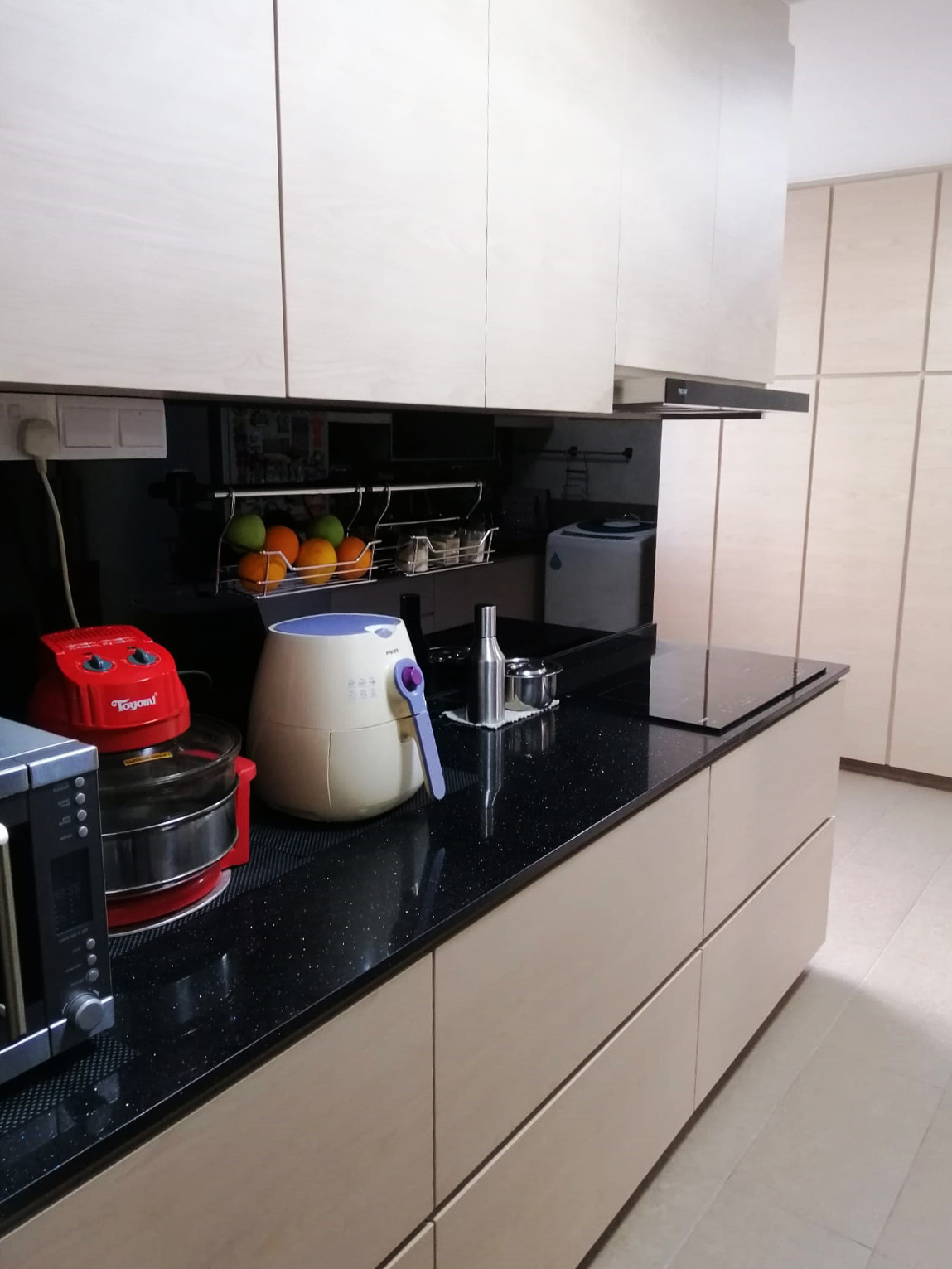 Modern Design - Kitchen - HDB 4 Room - Design by Leef Deco Pte Ltd
