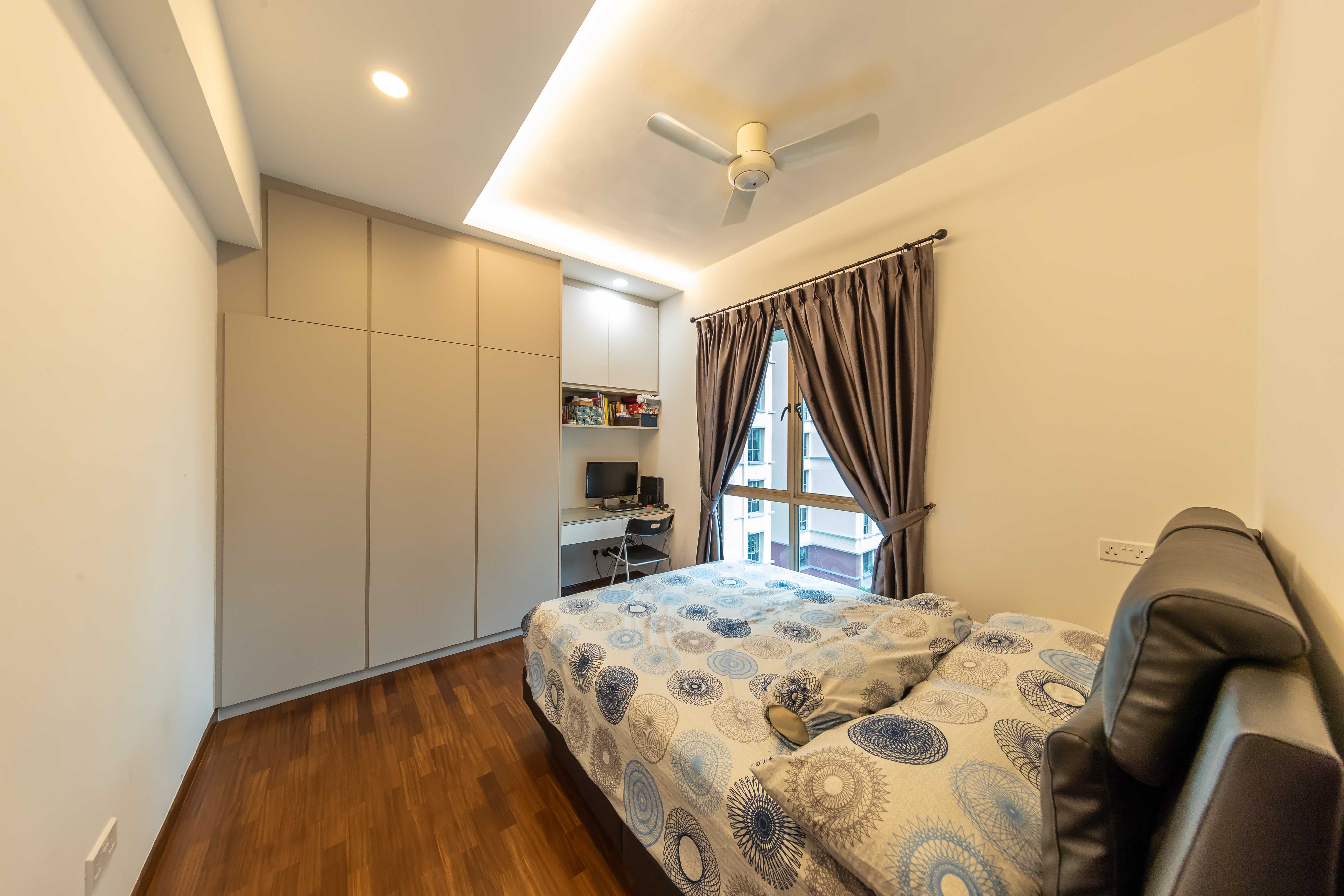 Modern Design - Bedroom - Condominium - Design by Leef Deco Pte Ltd