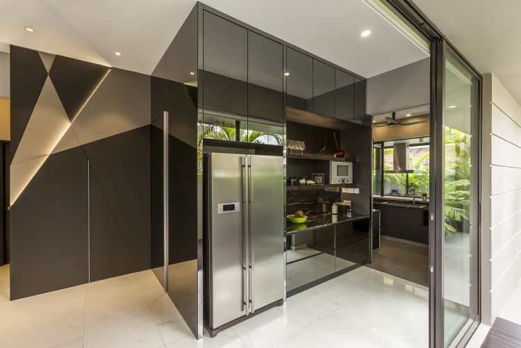 Contemporary, Modern Design - Kitchen - Landed House - Design by Livinz Synthesis Pte Ltd