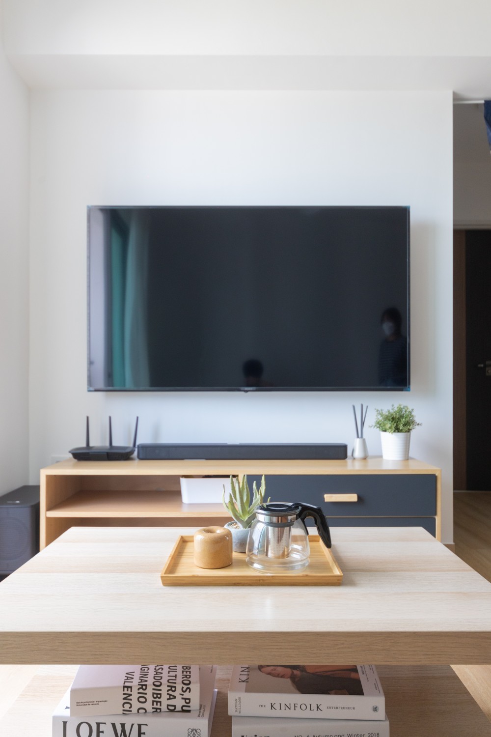 Minimalist, Oriental Design - Living Room - Condominium - Design by Livspace