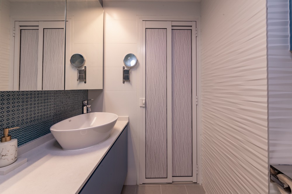 Modern Design - Bathroom - Condominium - Design by Livspace