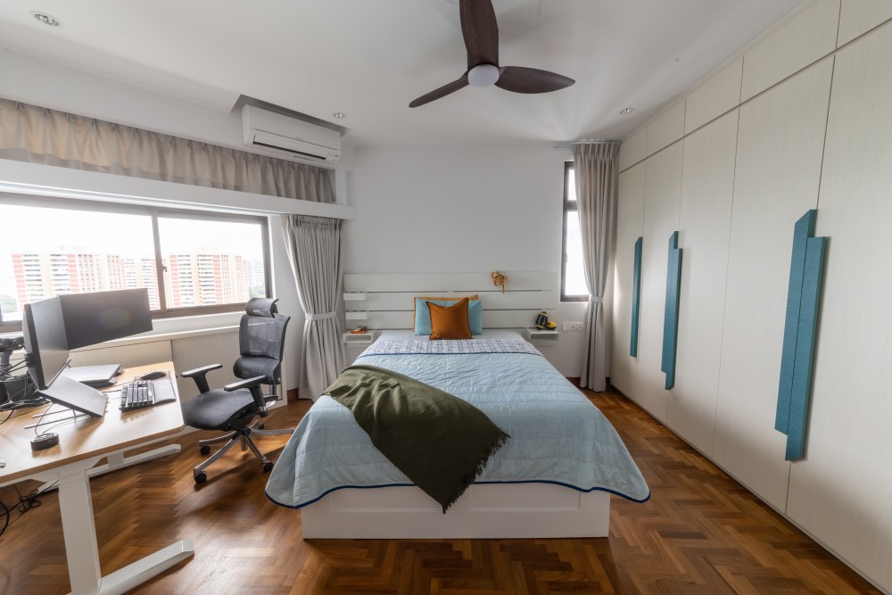 Modern Design - Bedroom - Condominium - Design by Livspace