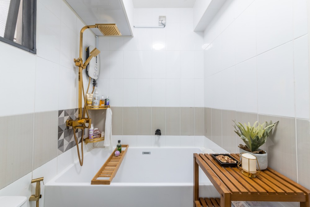 Minimalist Design - Bathroom - HDB 3 Room - Design by Livspace